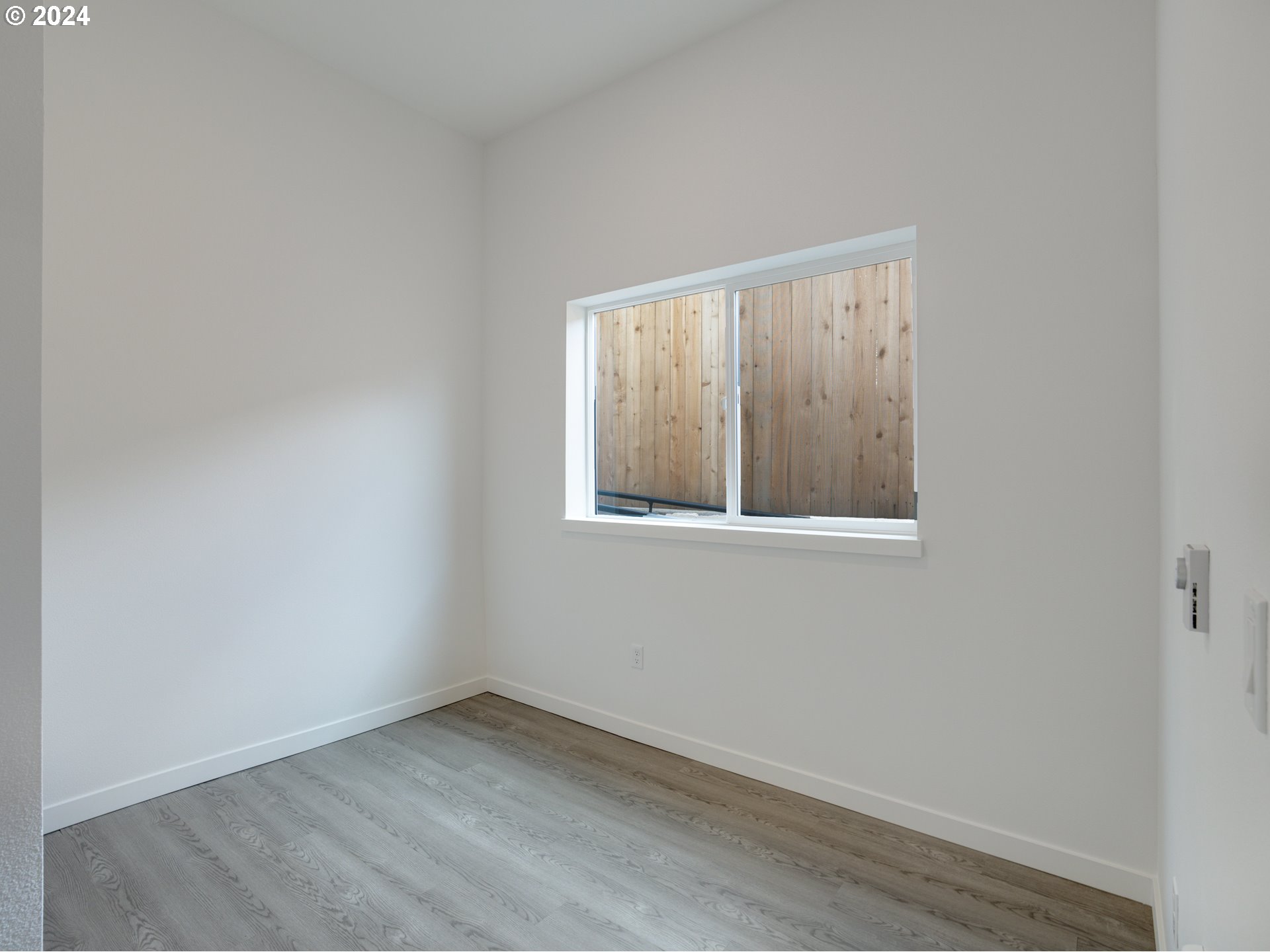 232 Ne 61st Ave Property Photo 6