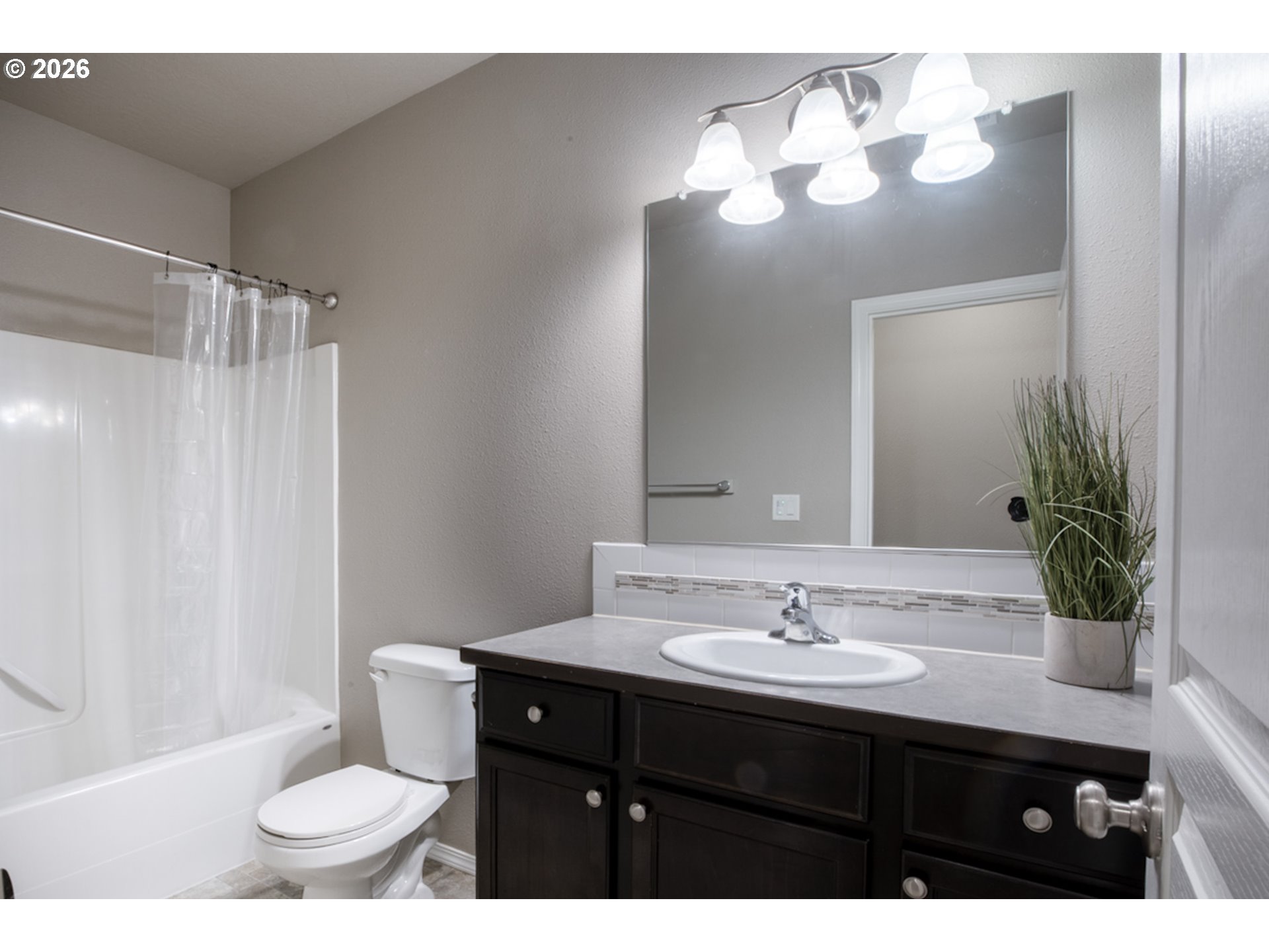 2952 Shelby Way Property Photo 12