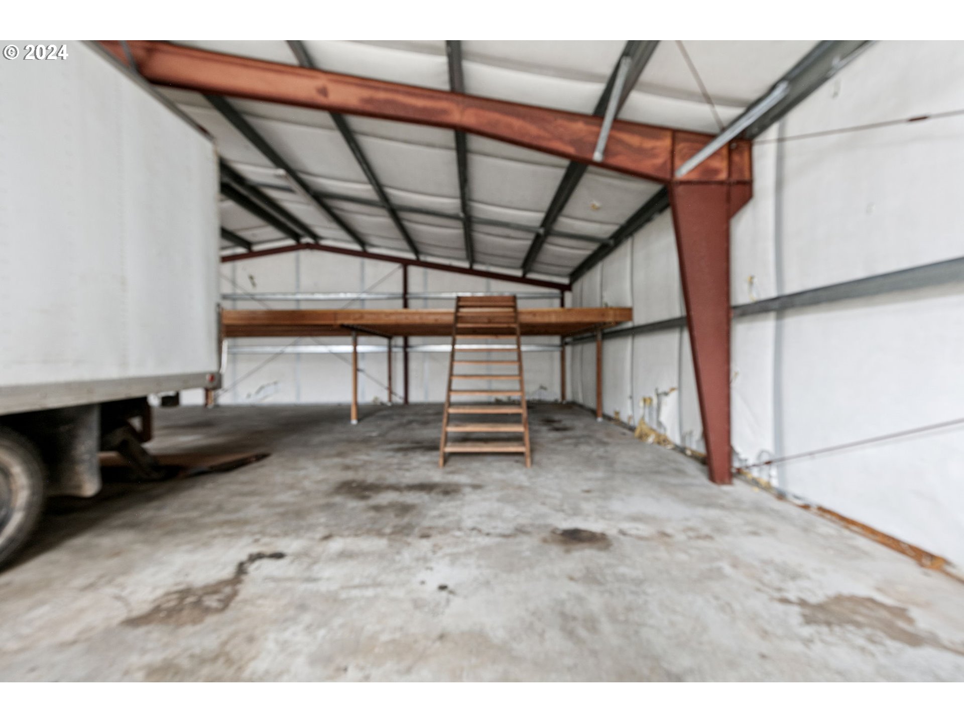 24977 Sturtevant Dr Property Photo 18