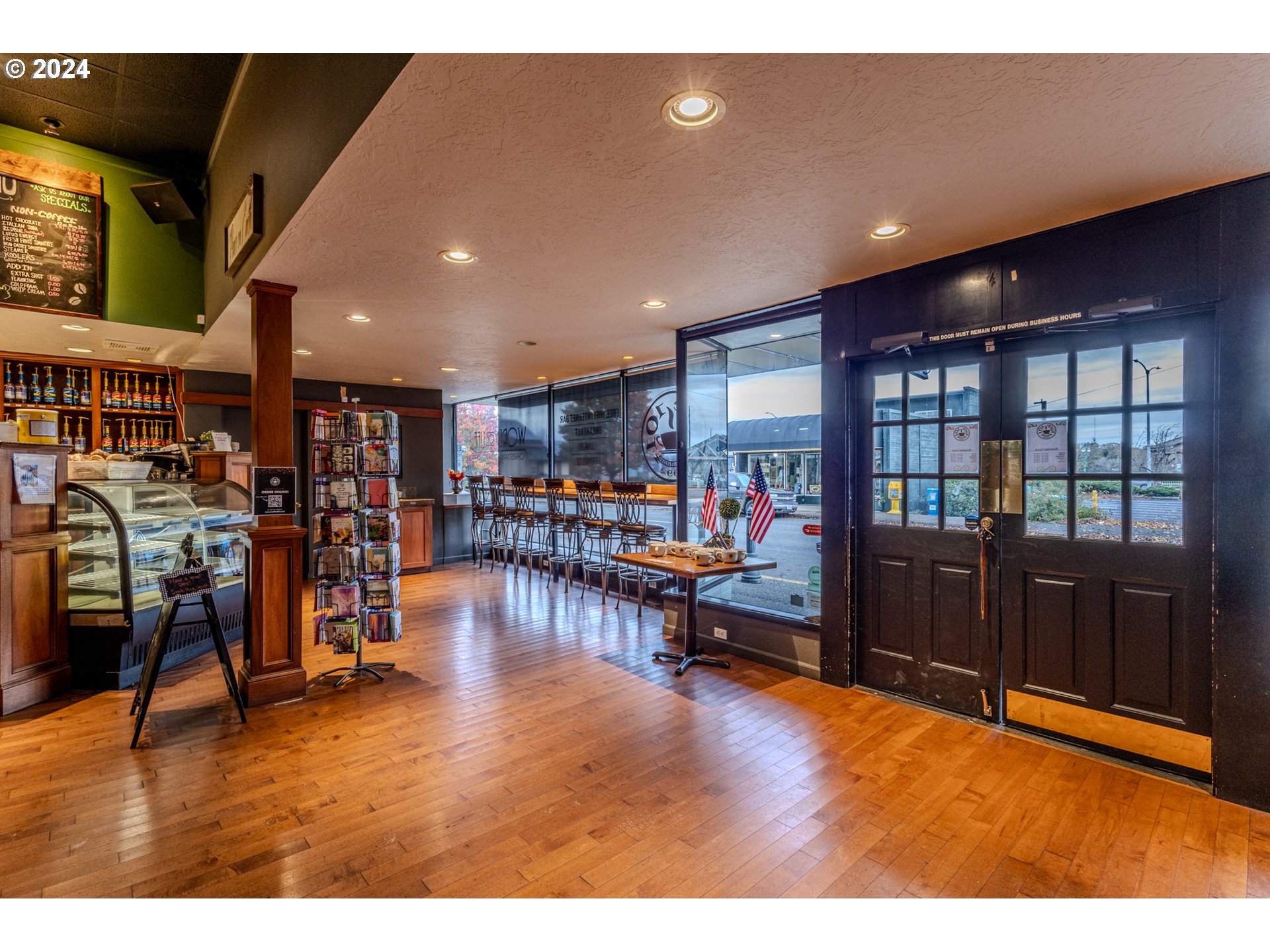 Kaffe 101 Property Photo 8