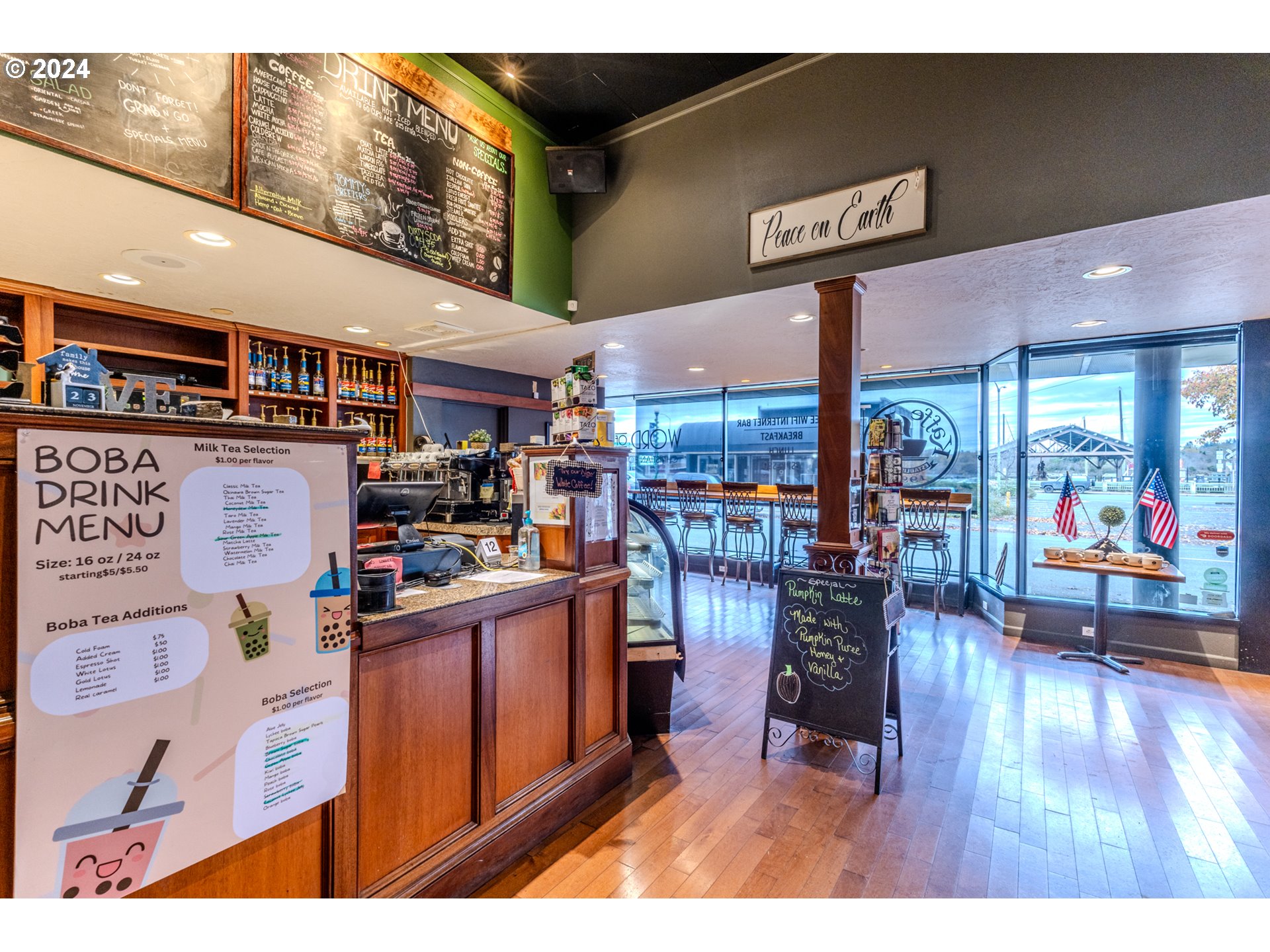 Kaffe 101 Property Photo 10