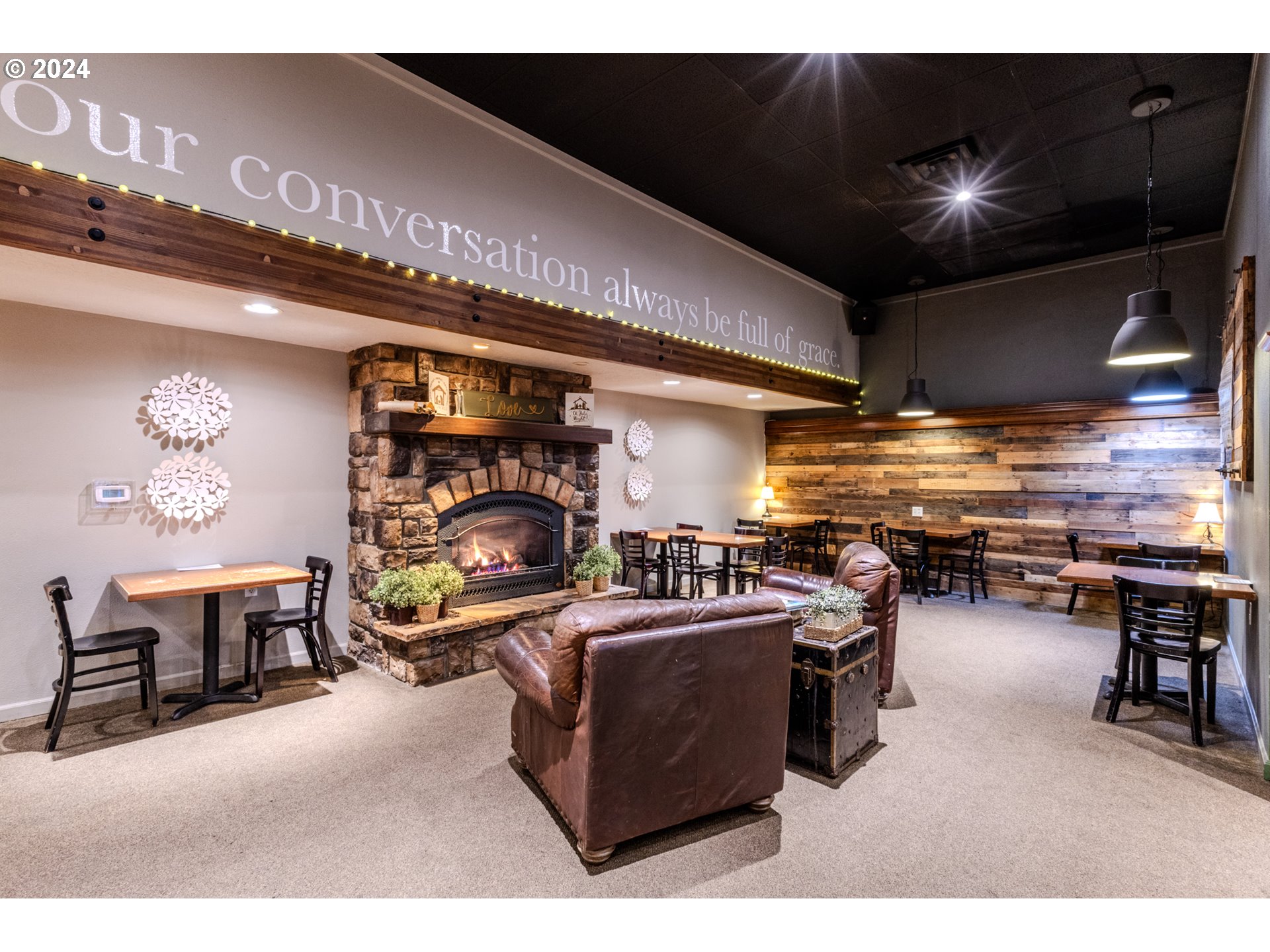 Kaffe 101 Property Photo 20