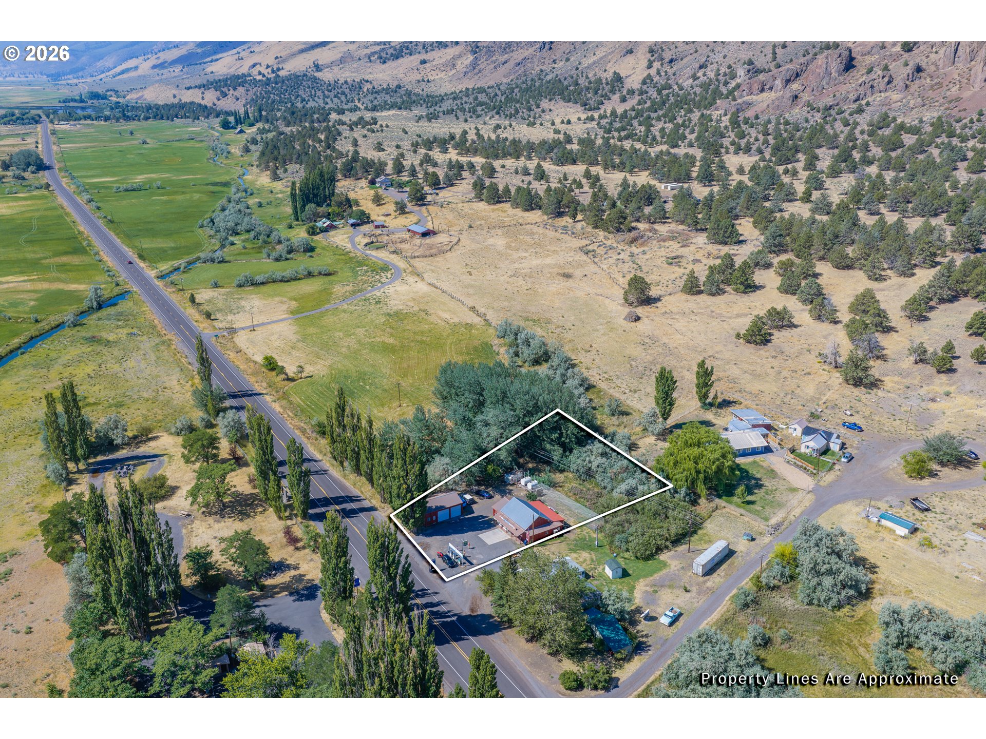 54128 Highway 31 Property Photo 3