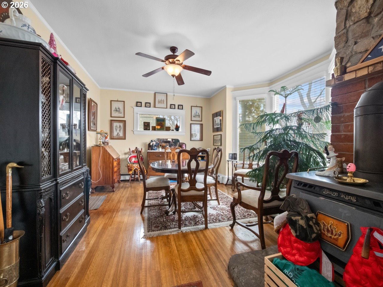 1701 1st St Property Photo 4