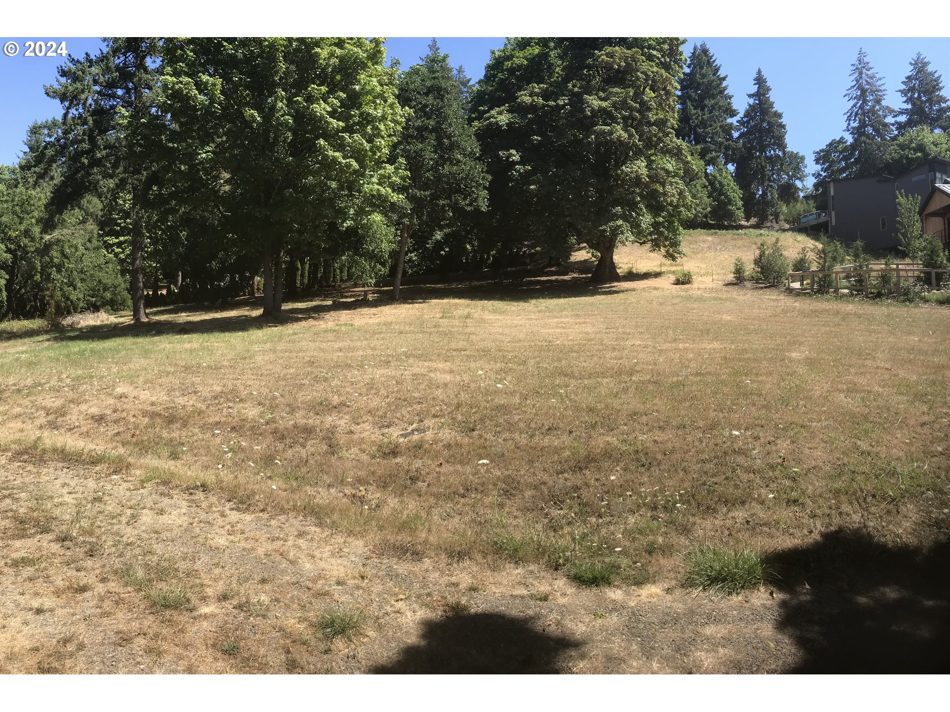Butte Ln Property Photo 1