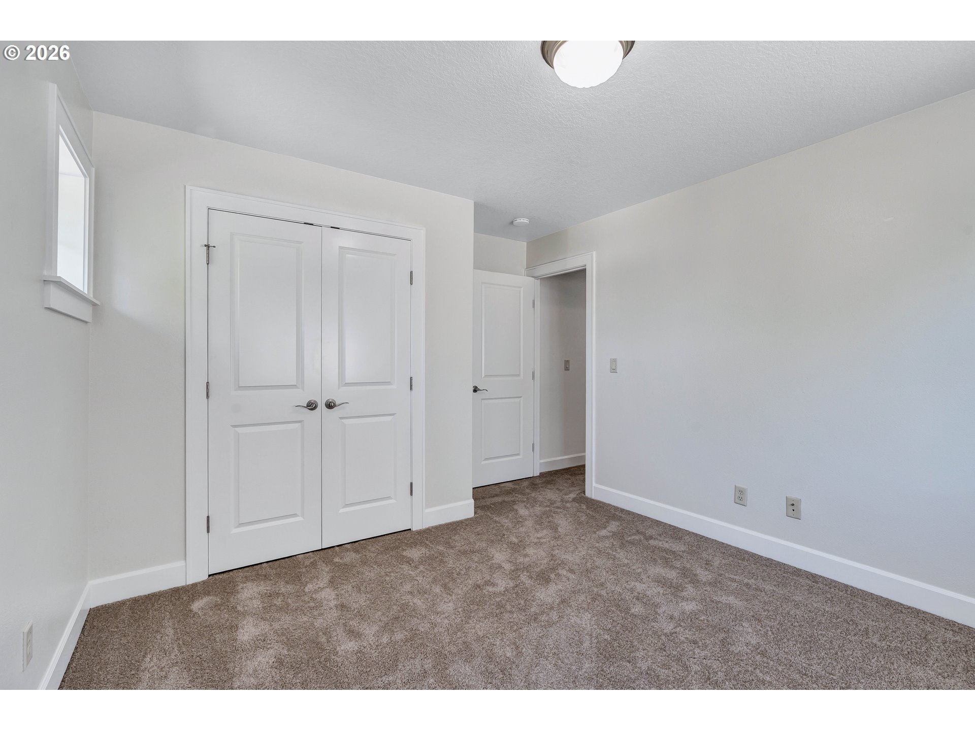 1018 34th Pl Property Photo 28