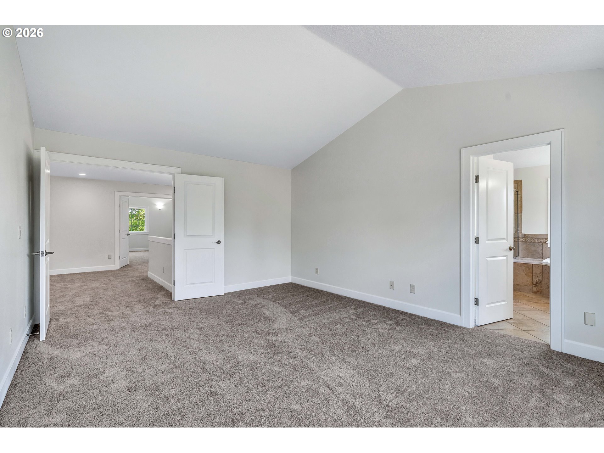 1018 34th Pl Property Photo 36