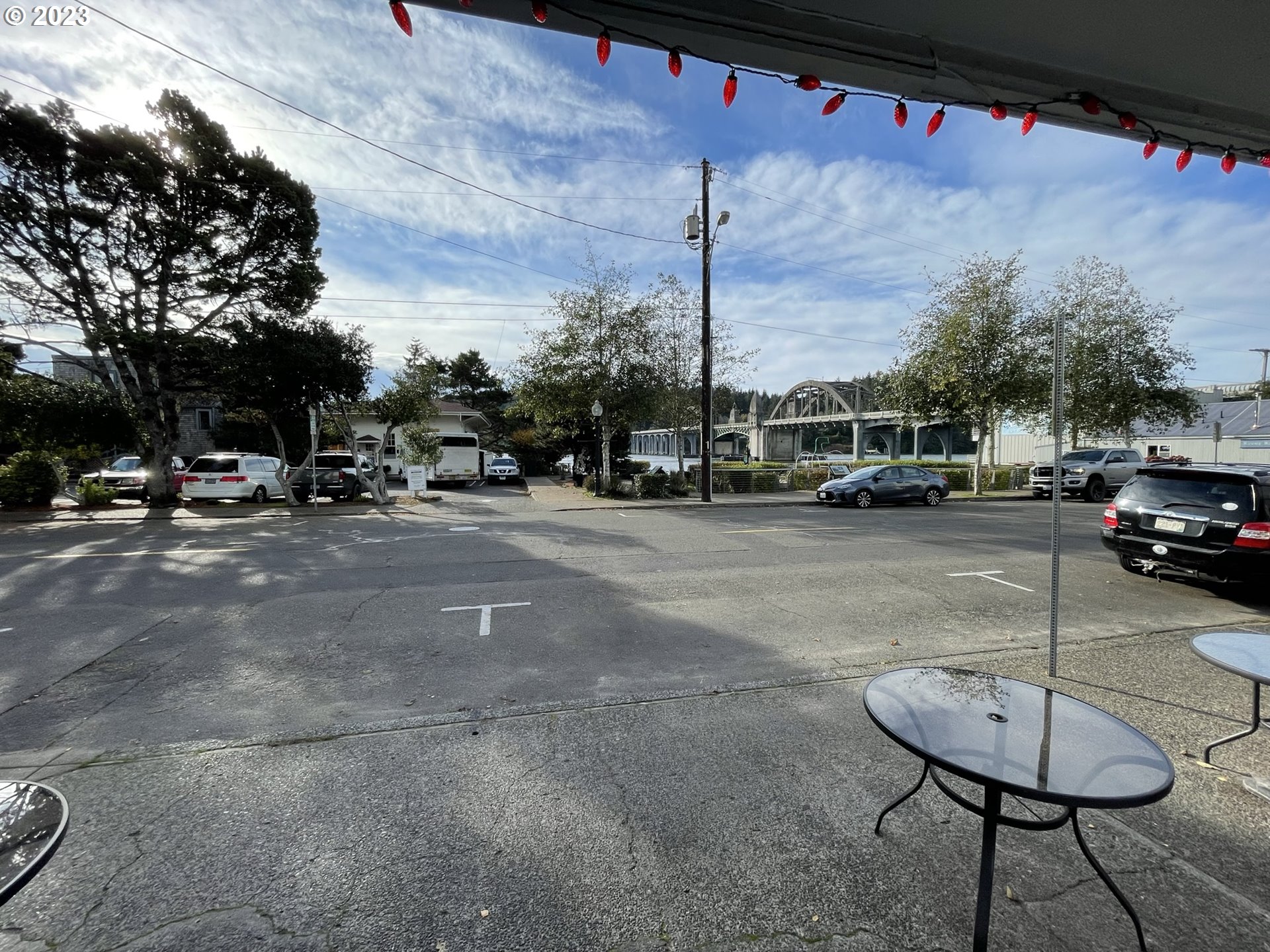 1277 Bay St Property Photo 4