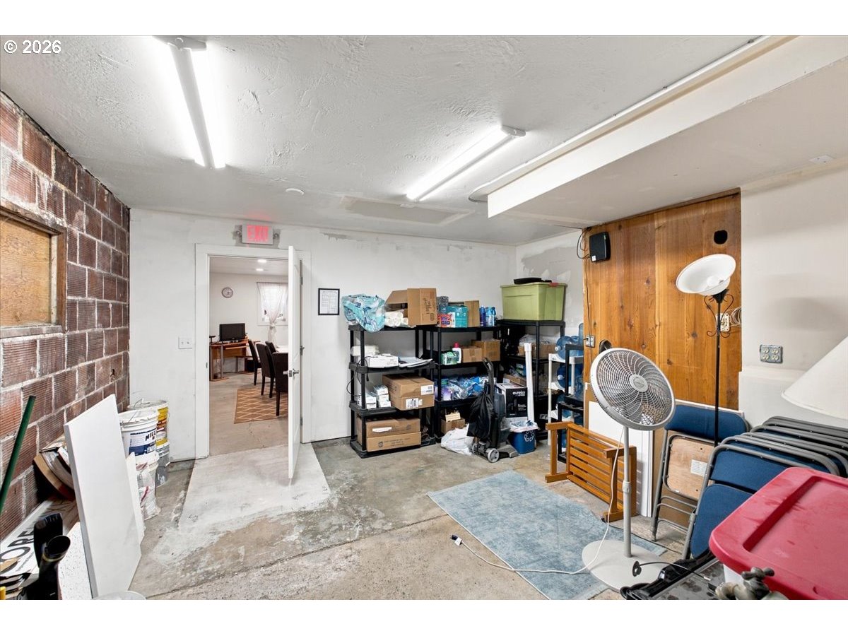 1235 Main St Property Photo 15