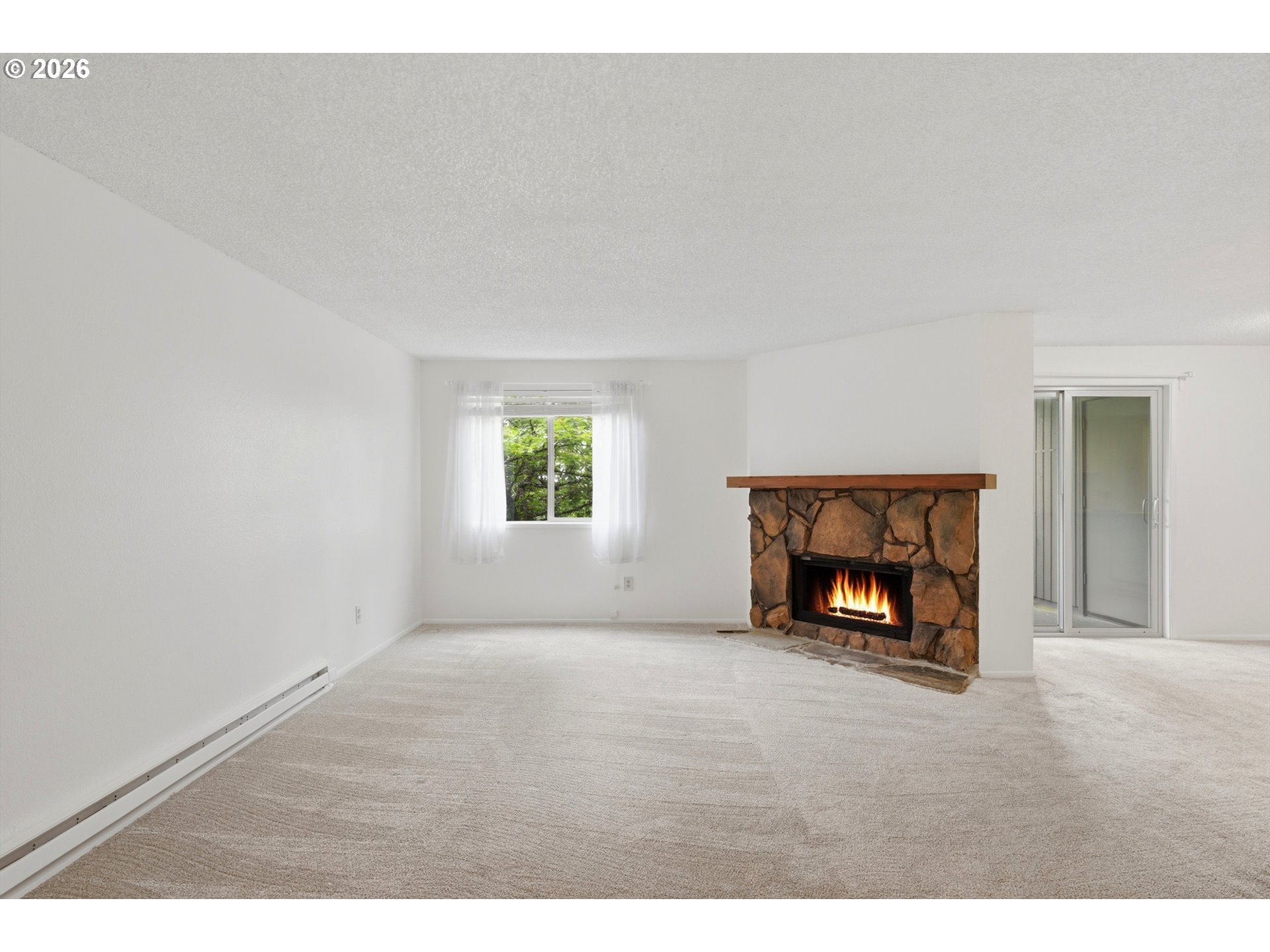 44 Eagle Crest Dr 10 Property Photo 5
