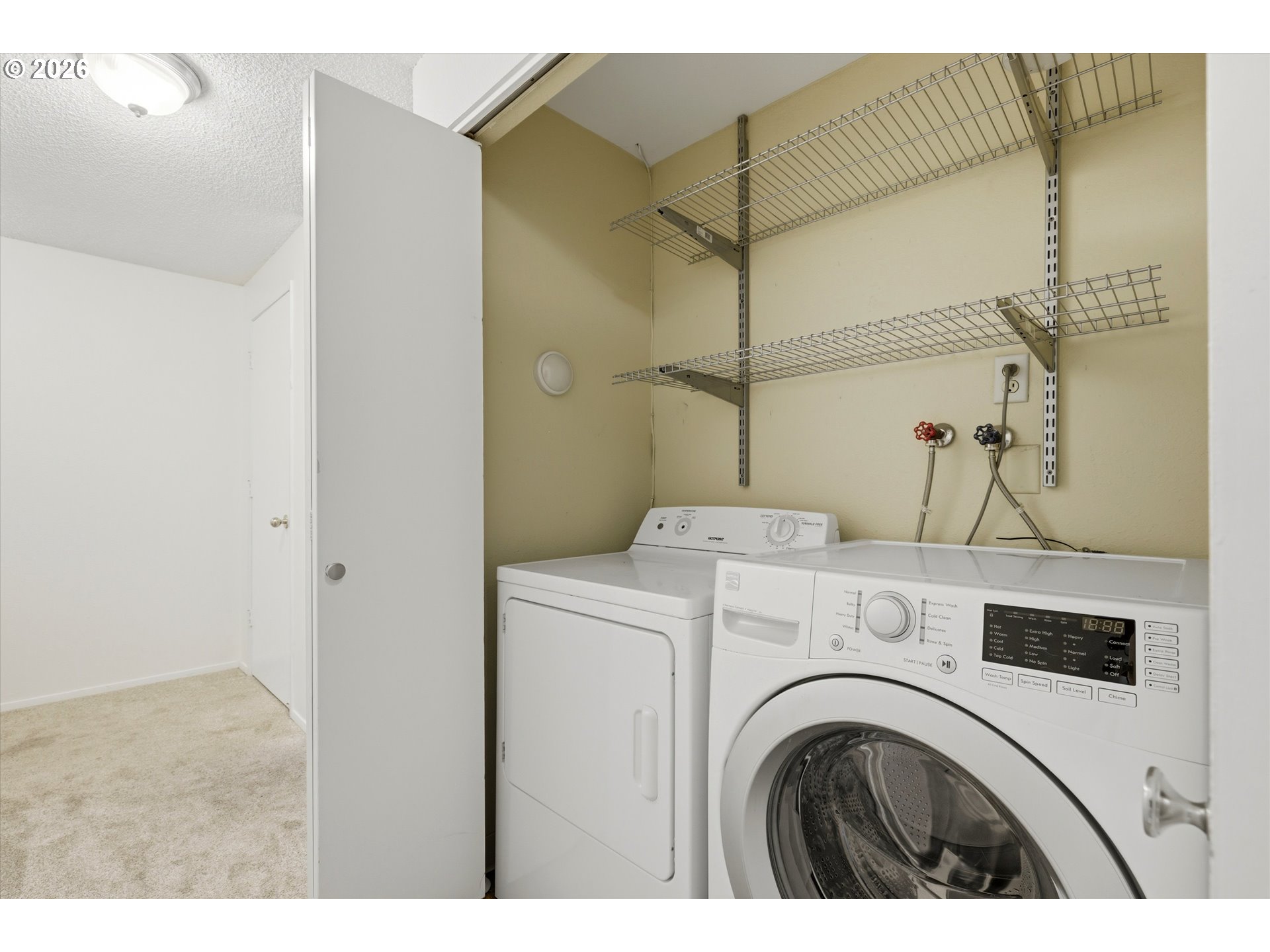 44 Eagle Crest Dr 10 Property Photo 20