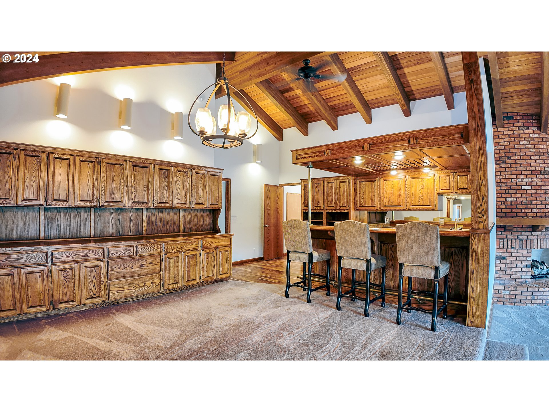 1081 Umpqua College Rd Property Photo 13