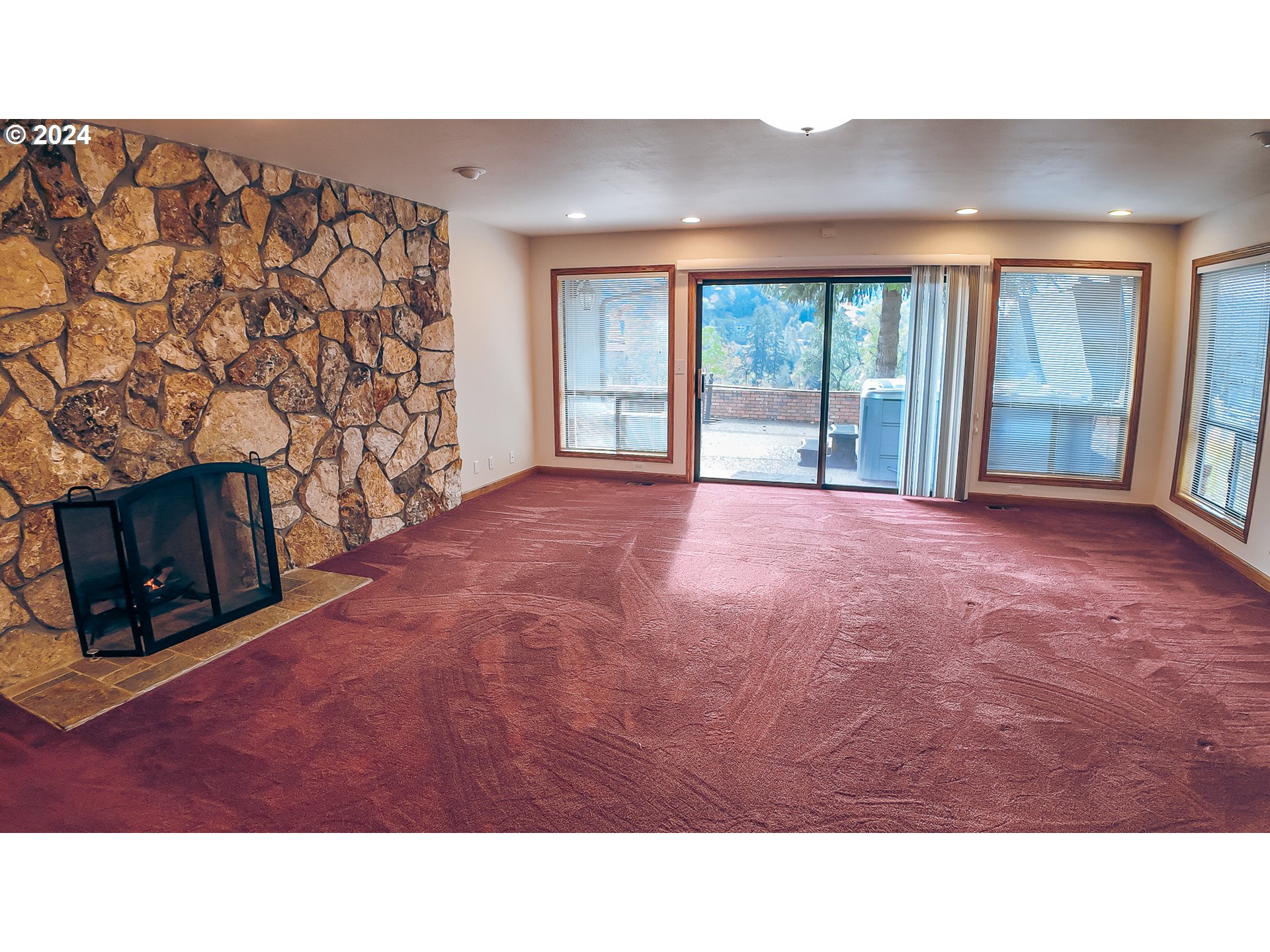 1081 Umpqua College Rd Property Photo 30