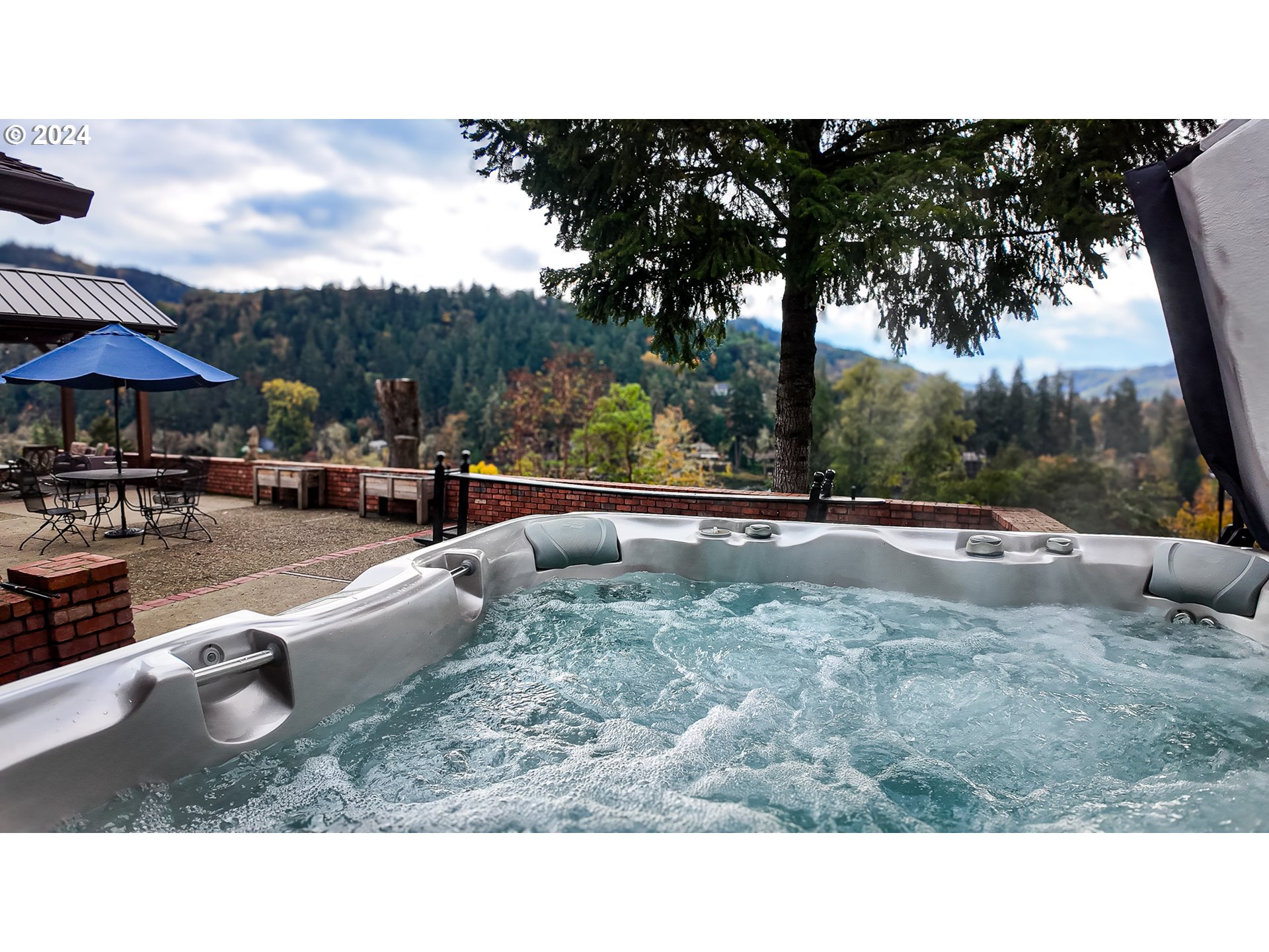 1081 Umpqua College Rd Property Photo 39
