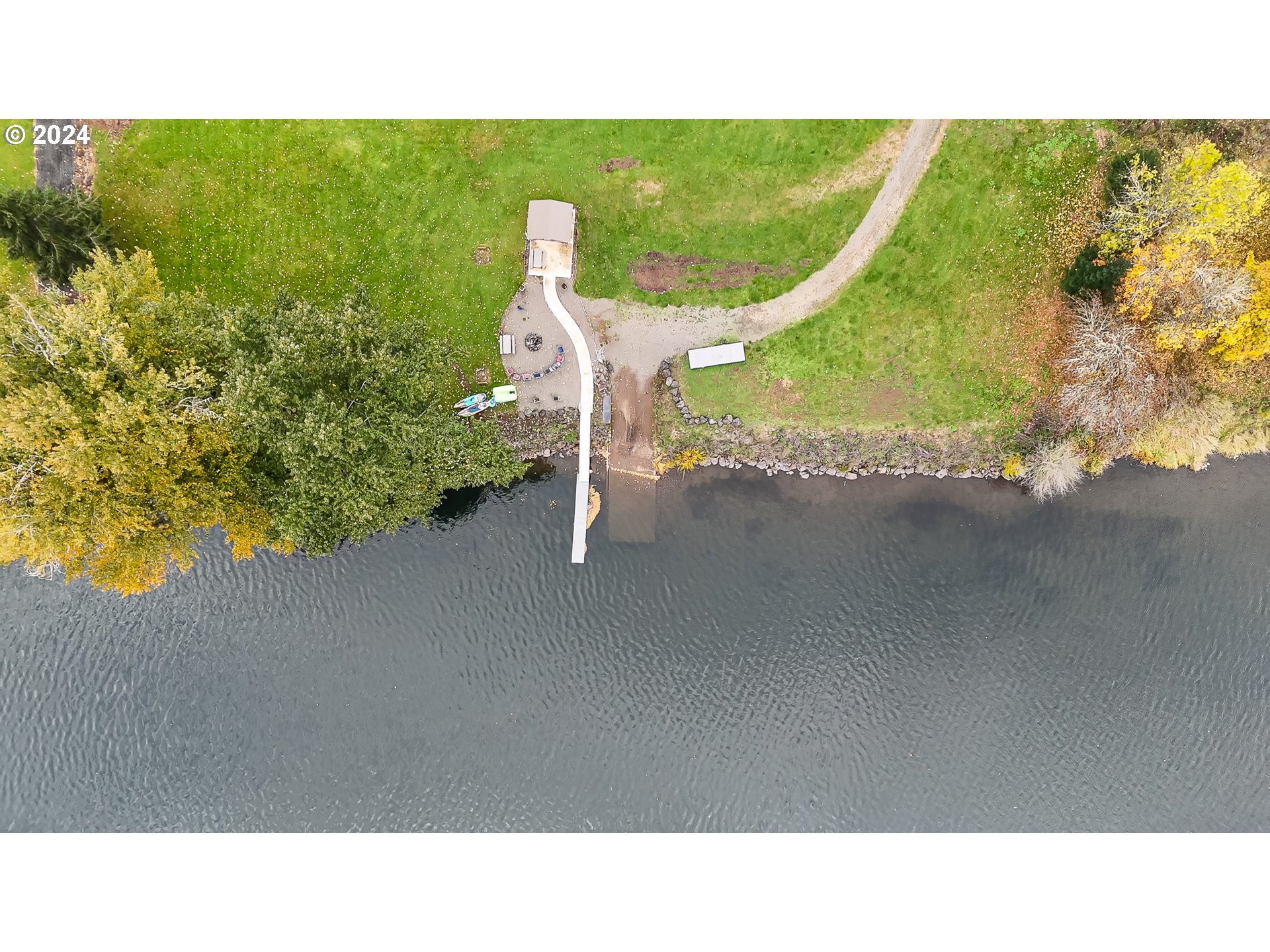 1081 Umpqua College Rd Property Photo 42