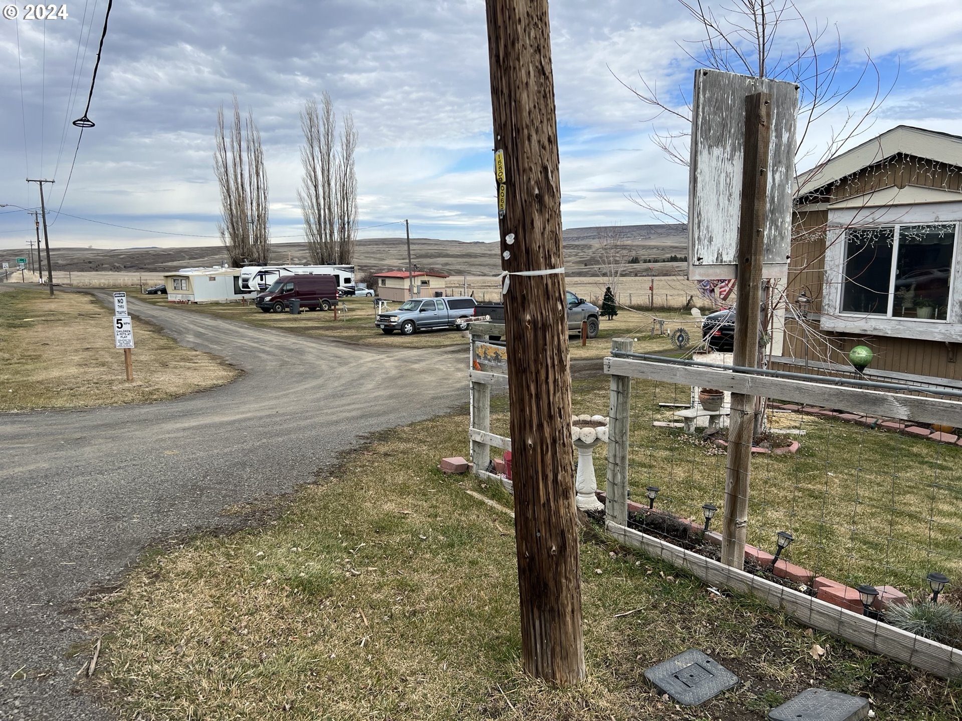 265 Hwy 395 Property Photo 5