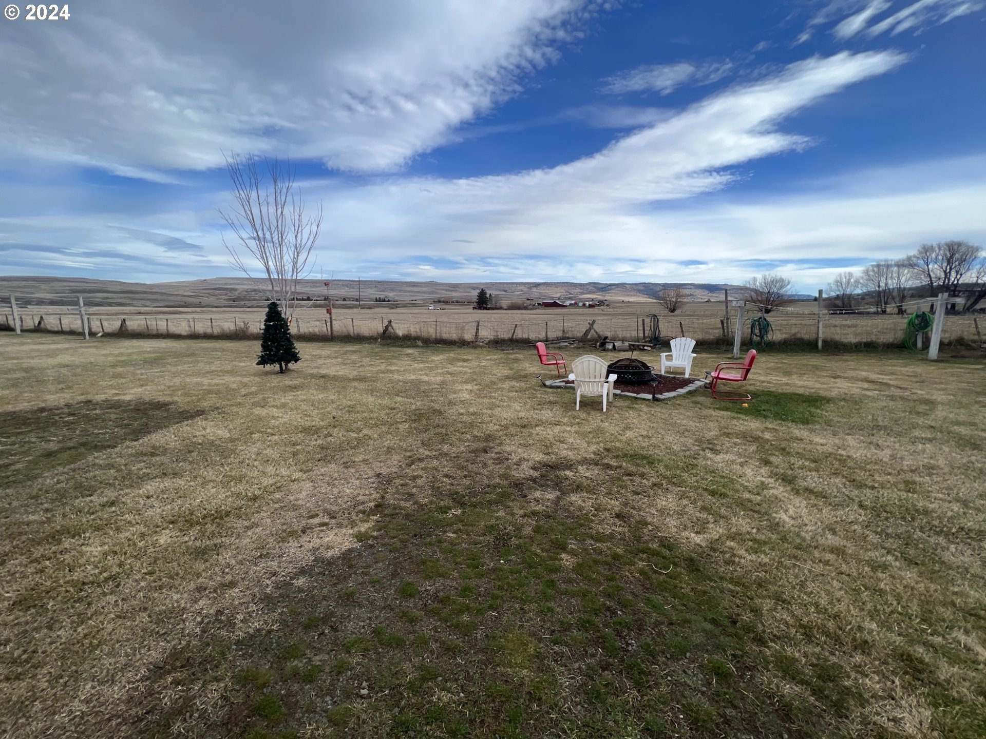 265 Hwy 395 Property Photo 7