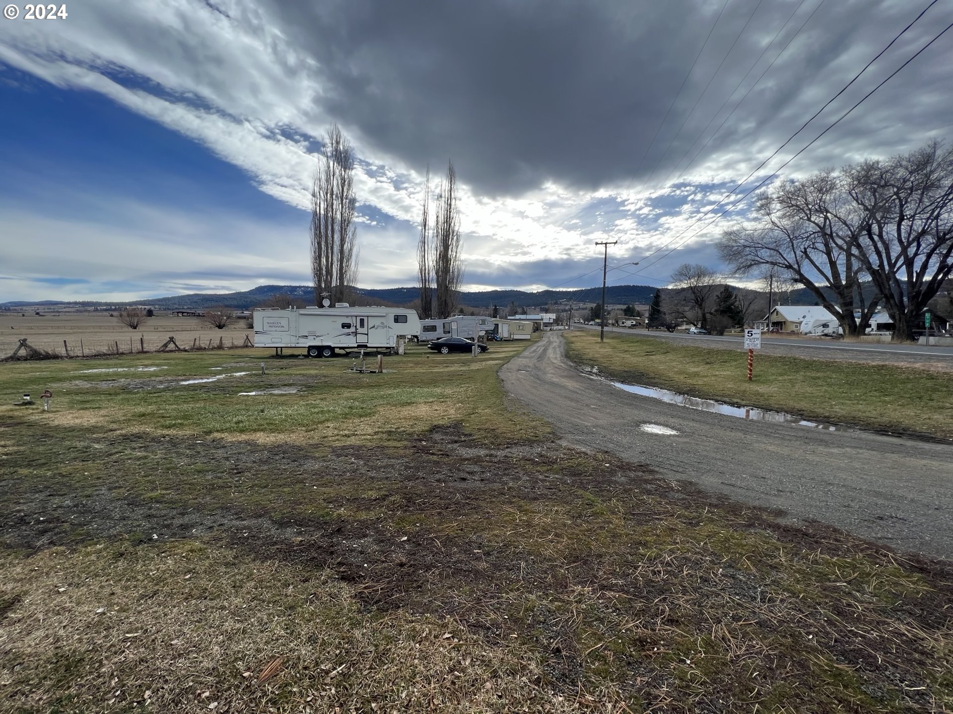 265 Hwy 395 Property Photo 11