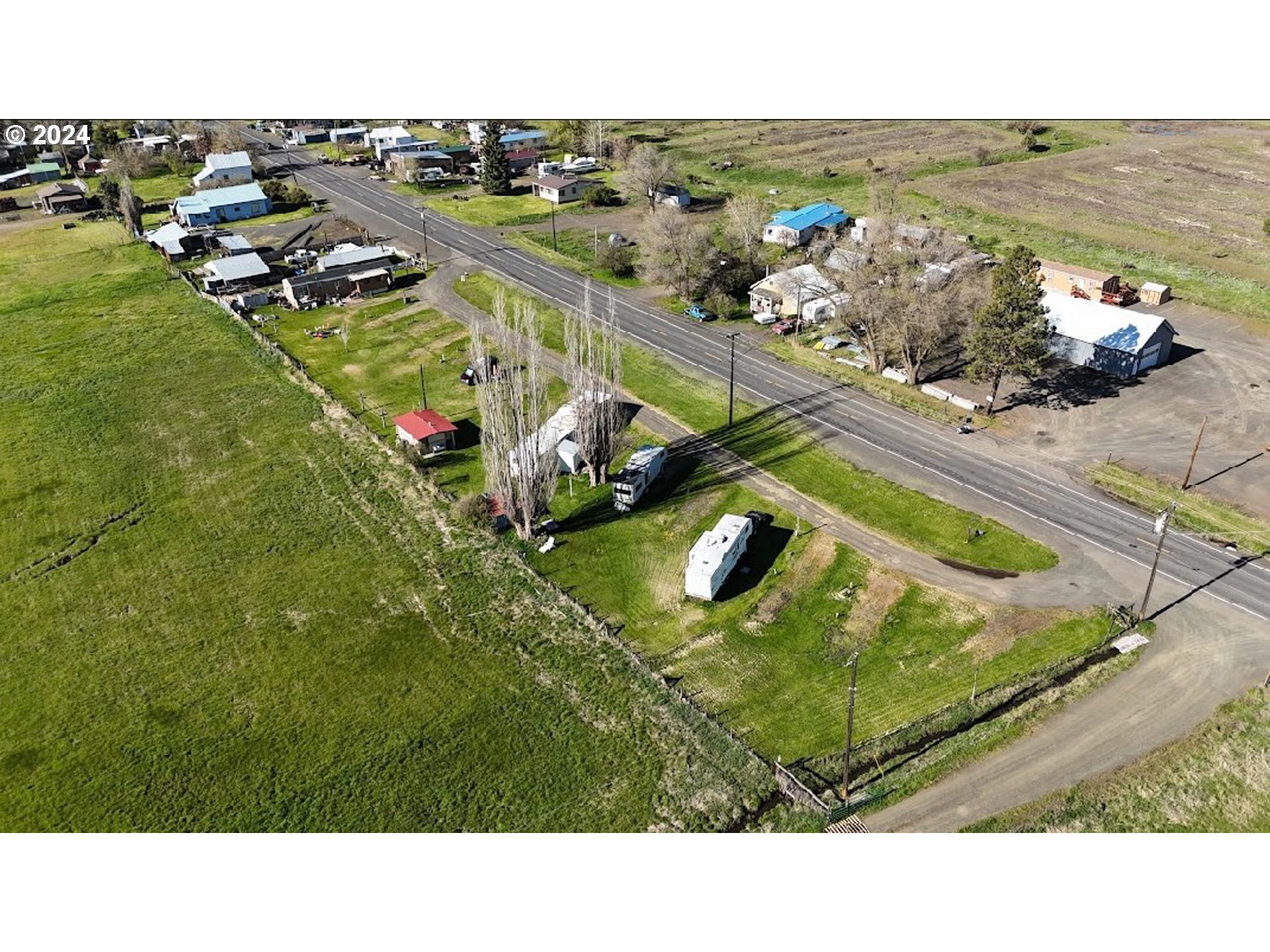 265 Hwy 395 Property Photo 27