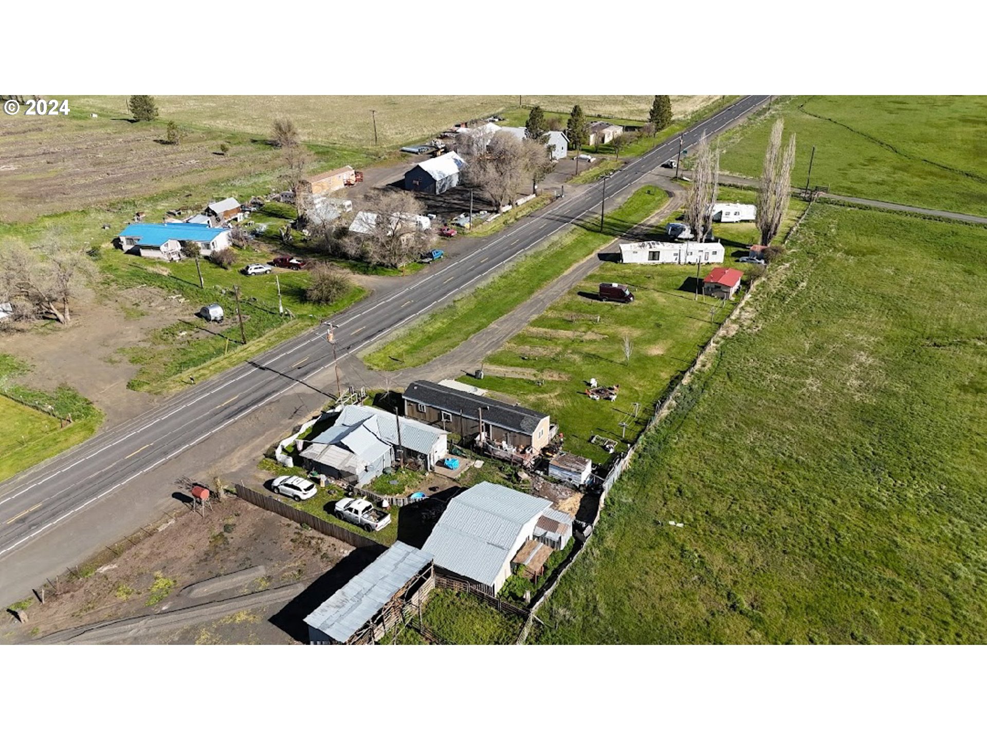 265 Hwy 395 Property Photo 28