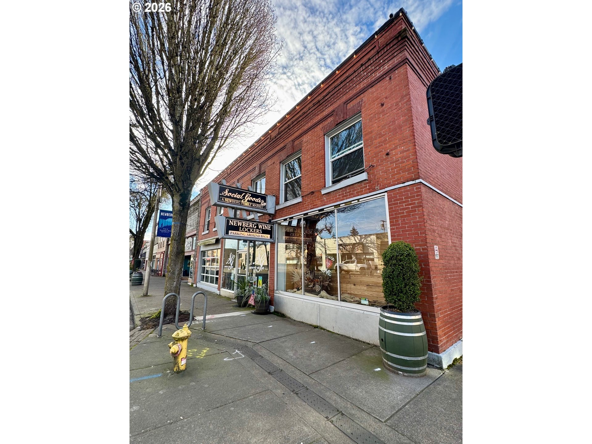 500 E 1st St Property Photo 1
