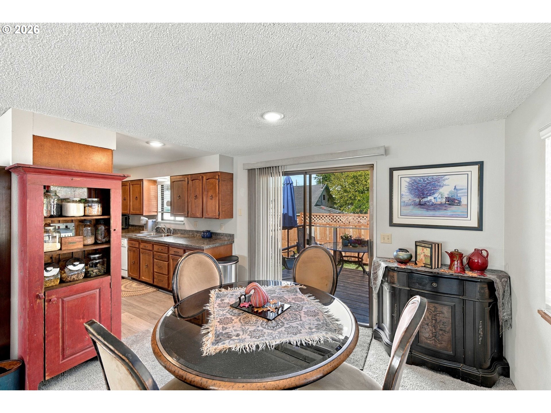1005 Maple St Property Photo 11