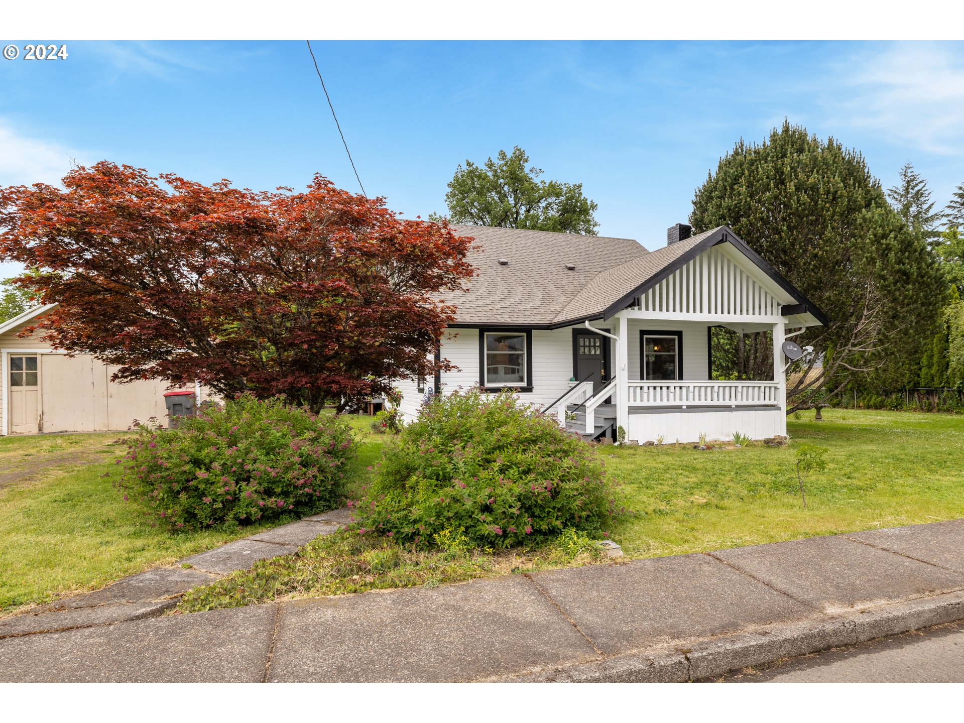 140 Se Lamson St Property Photo 45