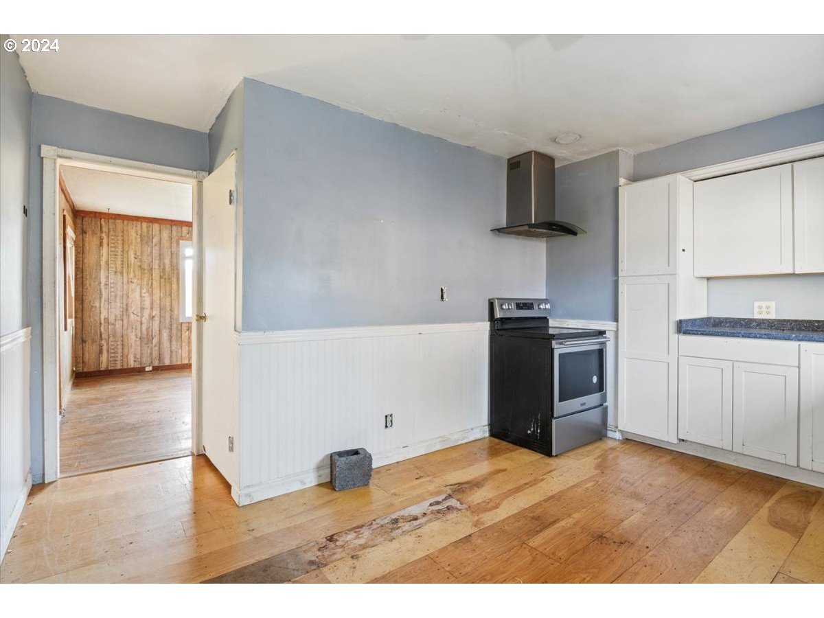 4100 Arnold St Ne Property Photo 23