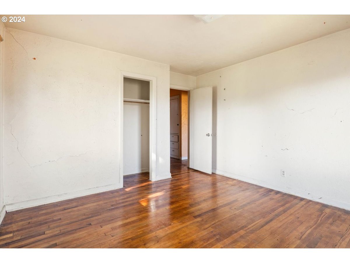 4100 Arnold St Ne Property Photo 33