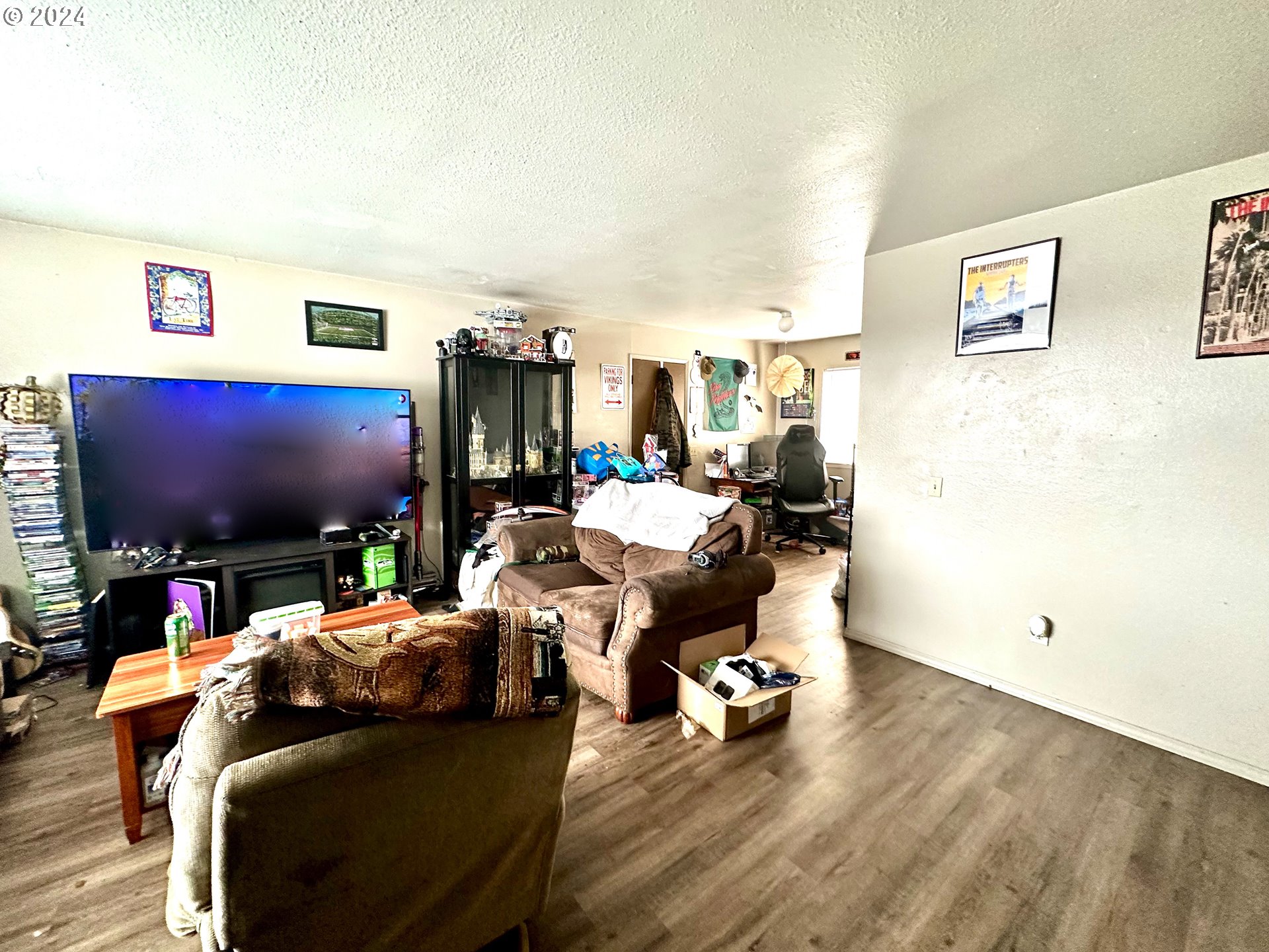 2765/2751 Myrtle St Property Photo 14