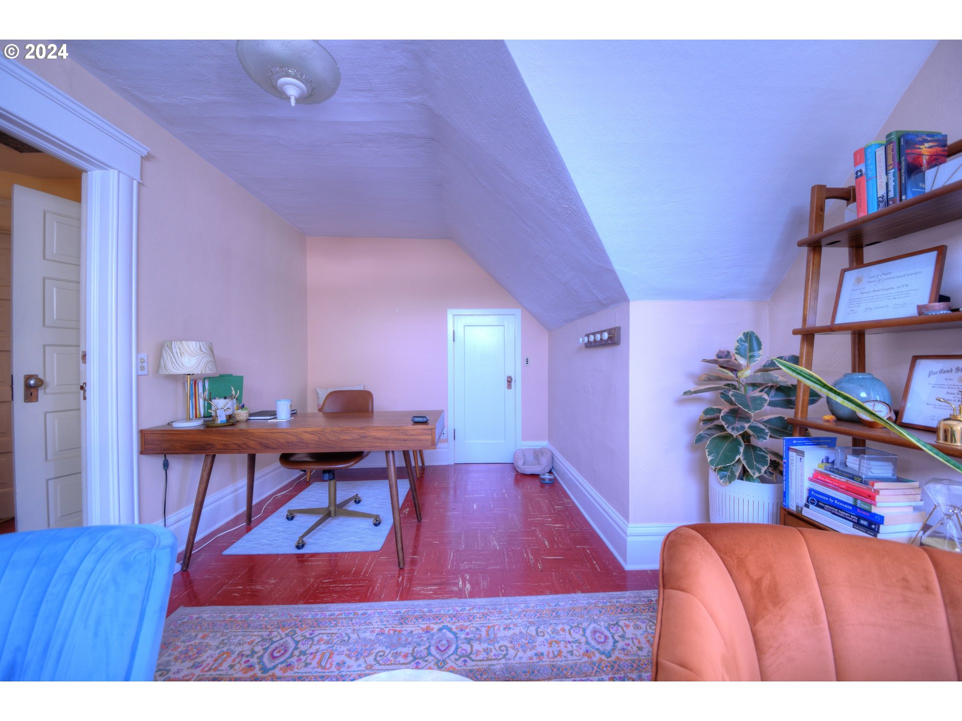 1034 Lawrence St Property Photo 23