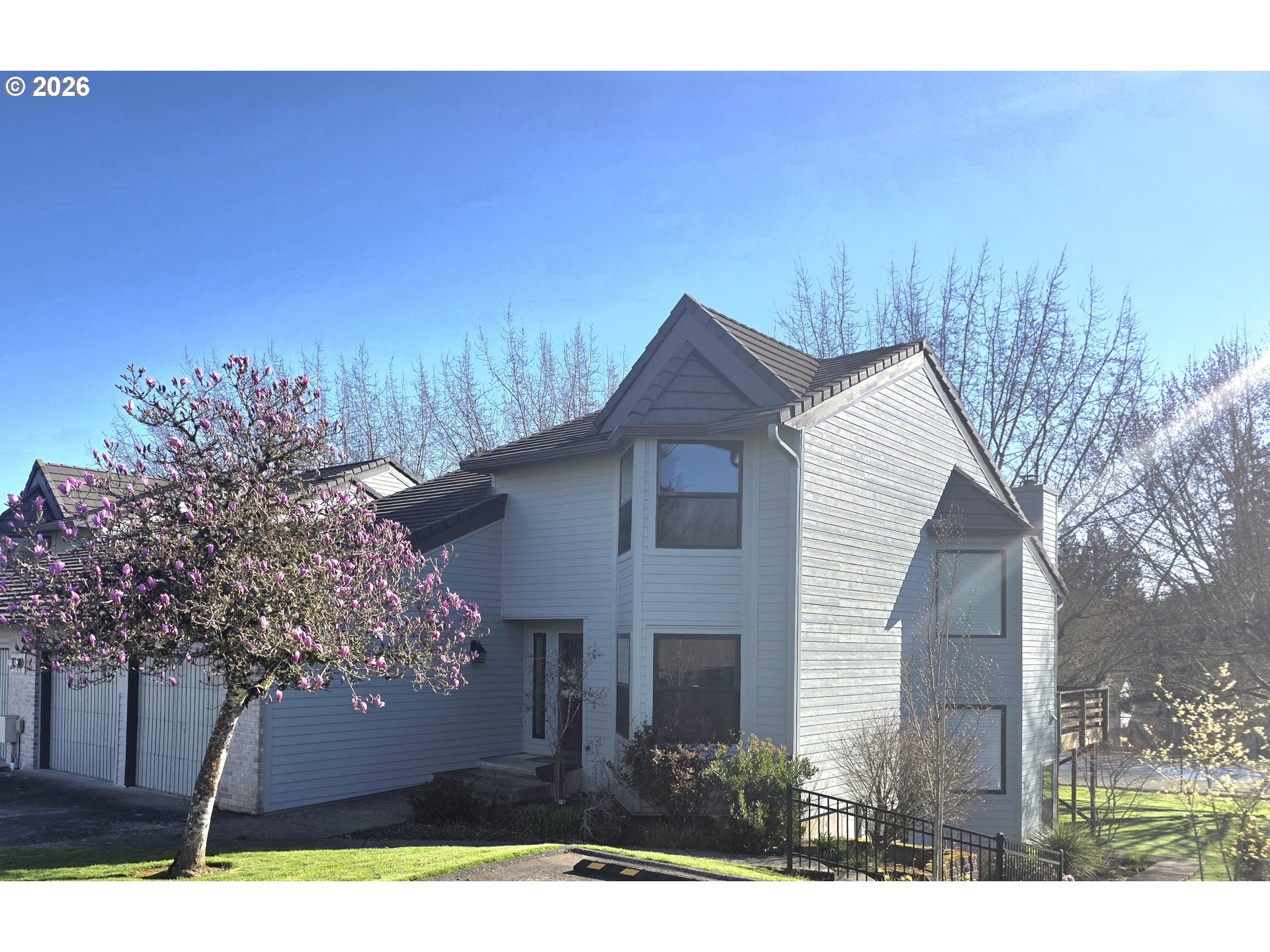 3300 NE 164TH ST X1