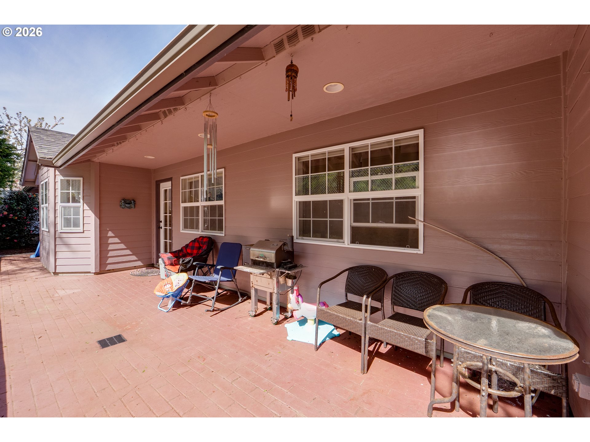 1105 Peacock St Property Photo 32