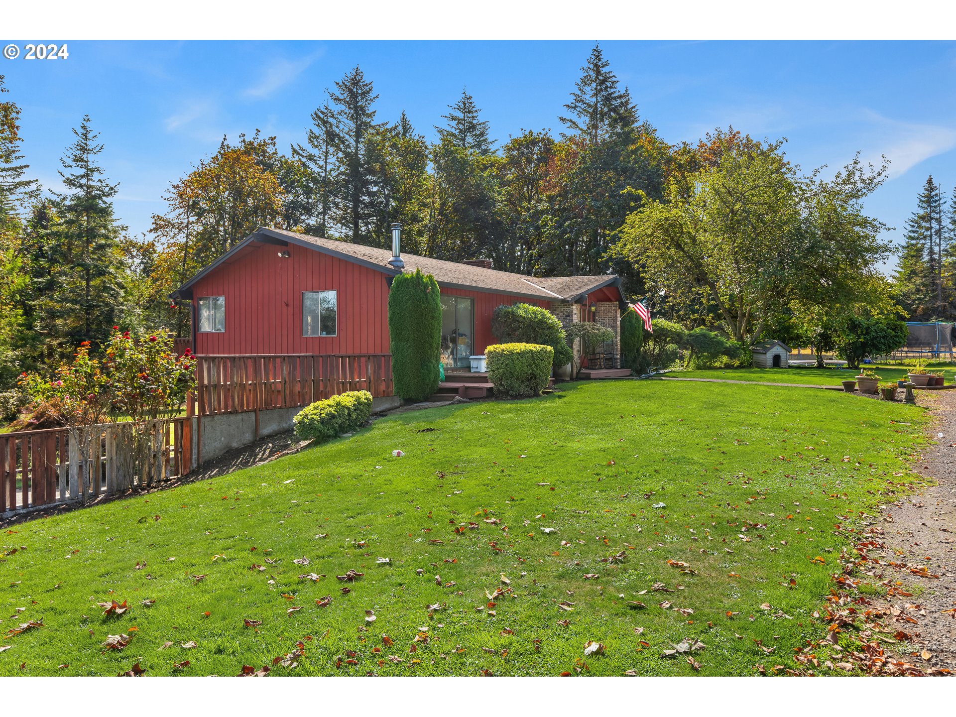16370 Bell St Property Photo 11