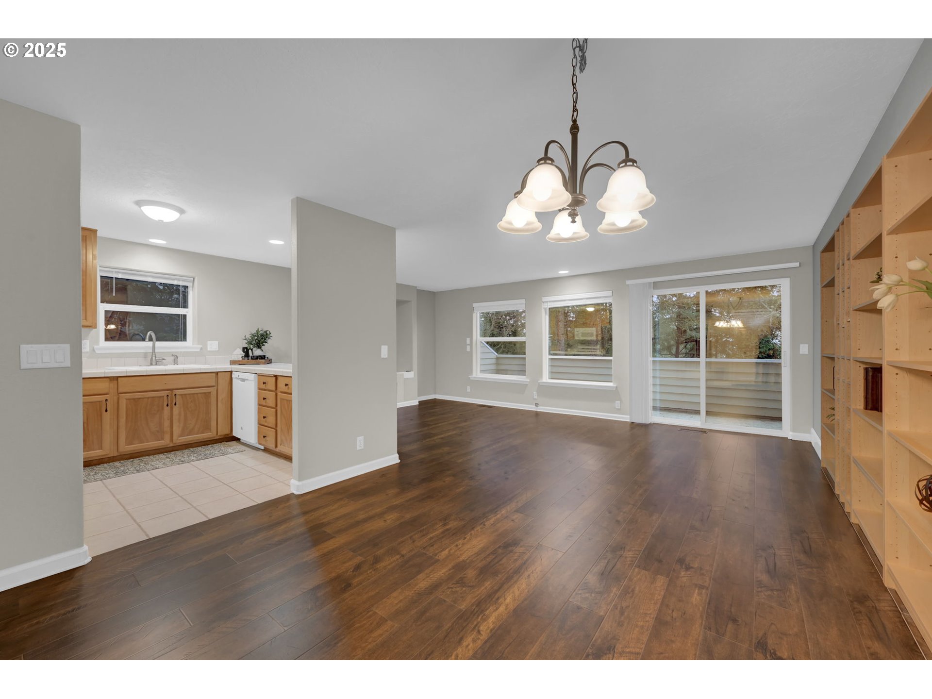 3812 Colony Oaks Dr Property Photo 7