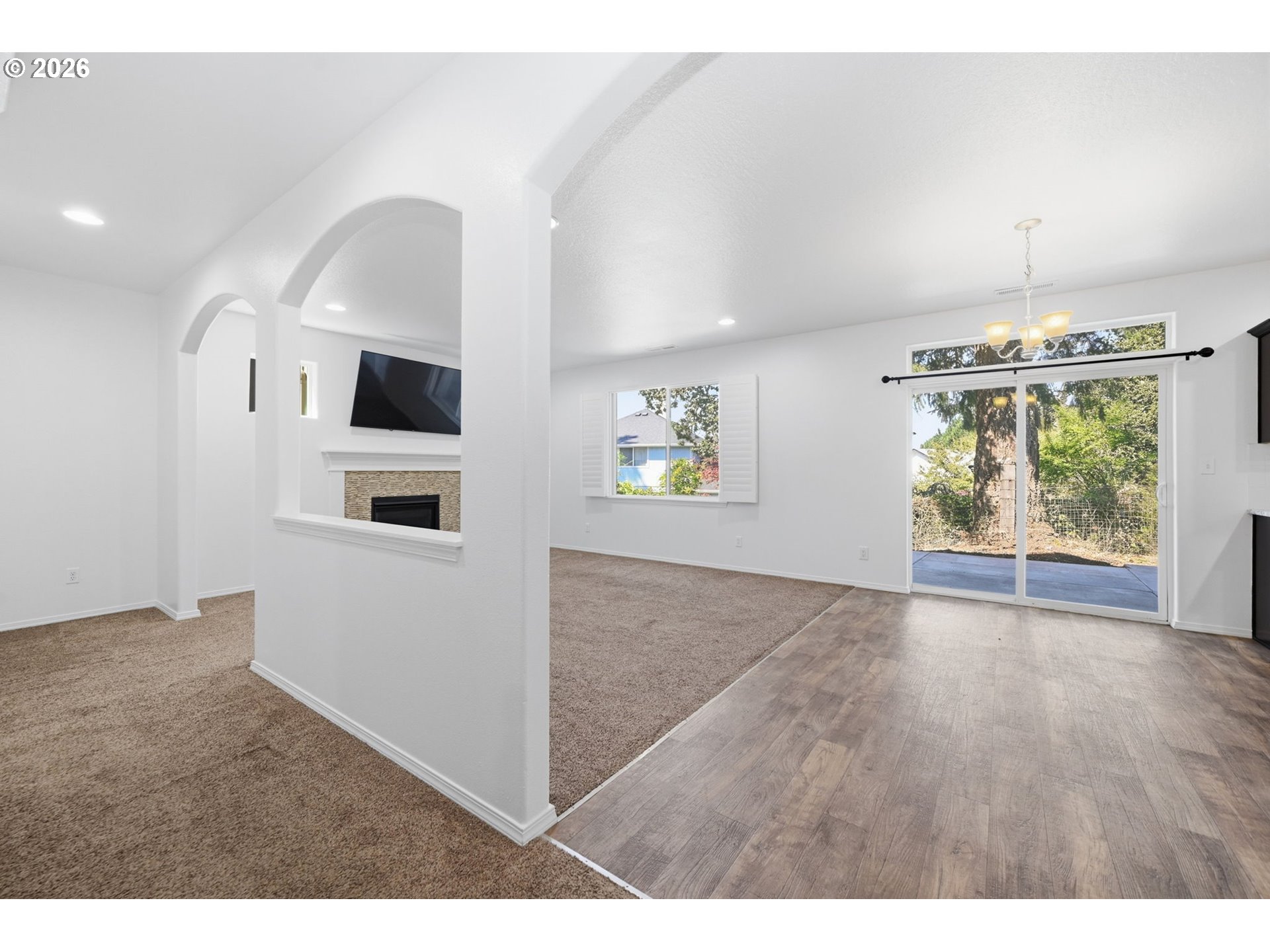 4630 Glacier Meadows Loop Property Photo 4