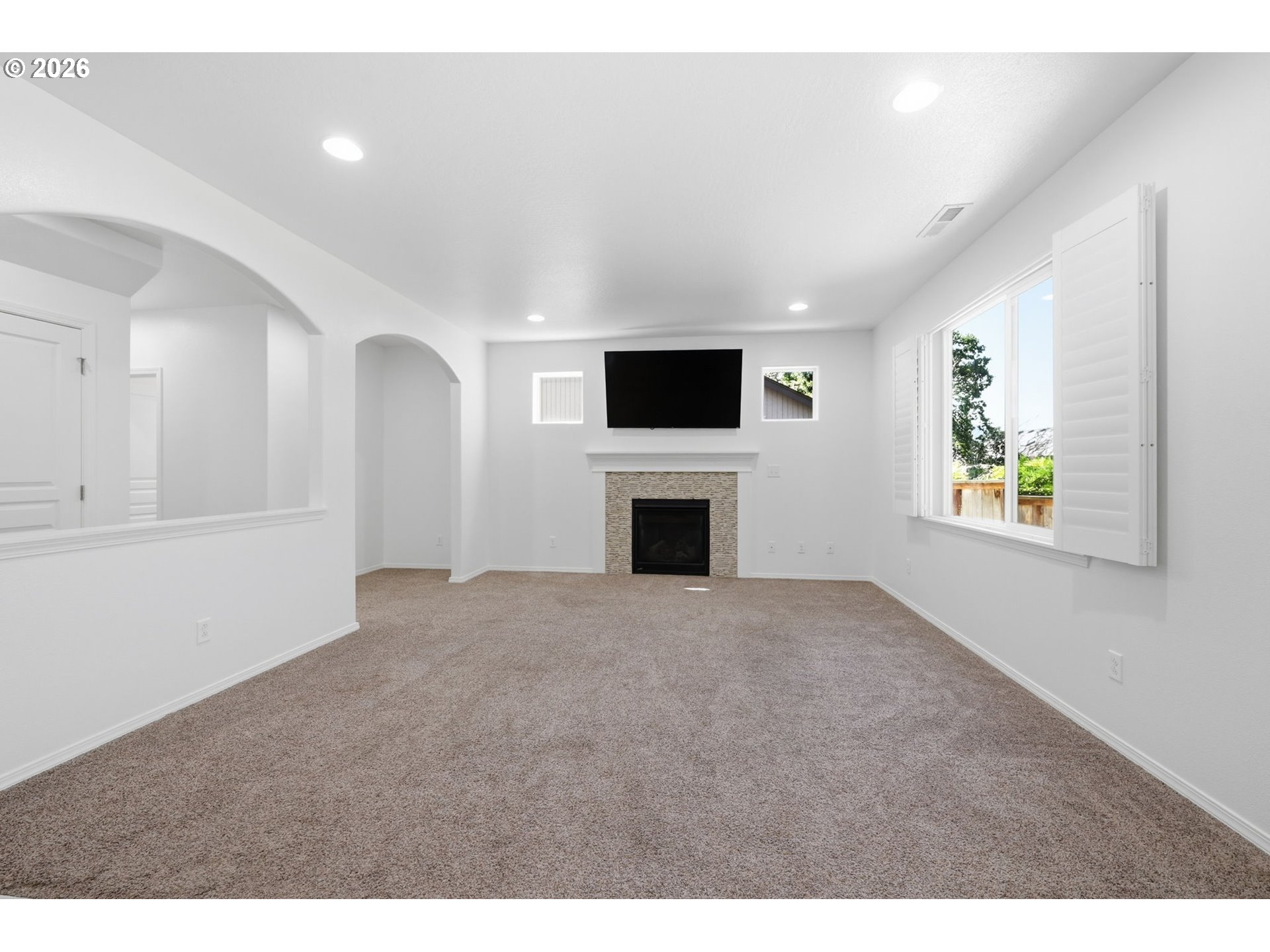 4630 Glacier Meadows Loop Property Photo 5