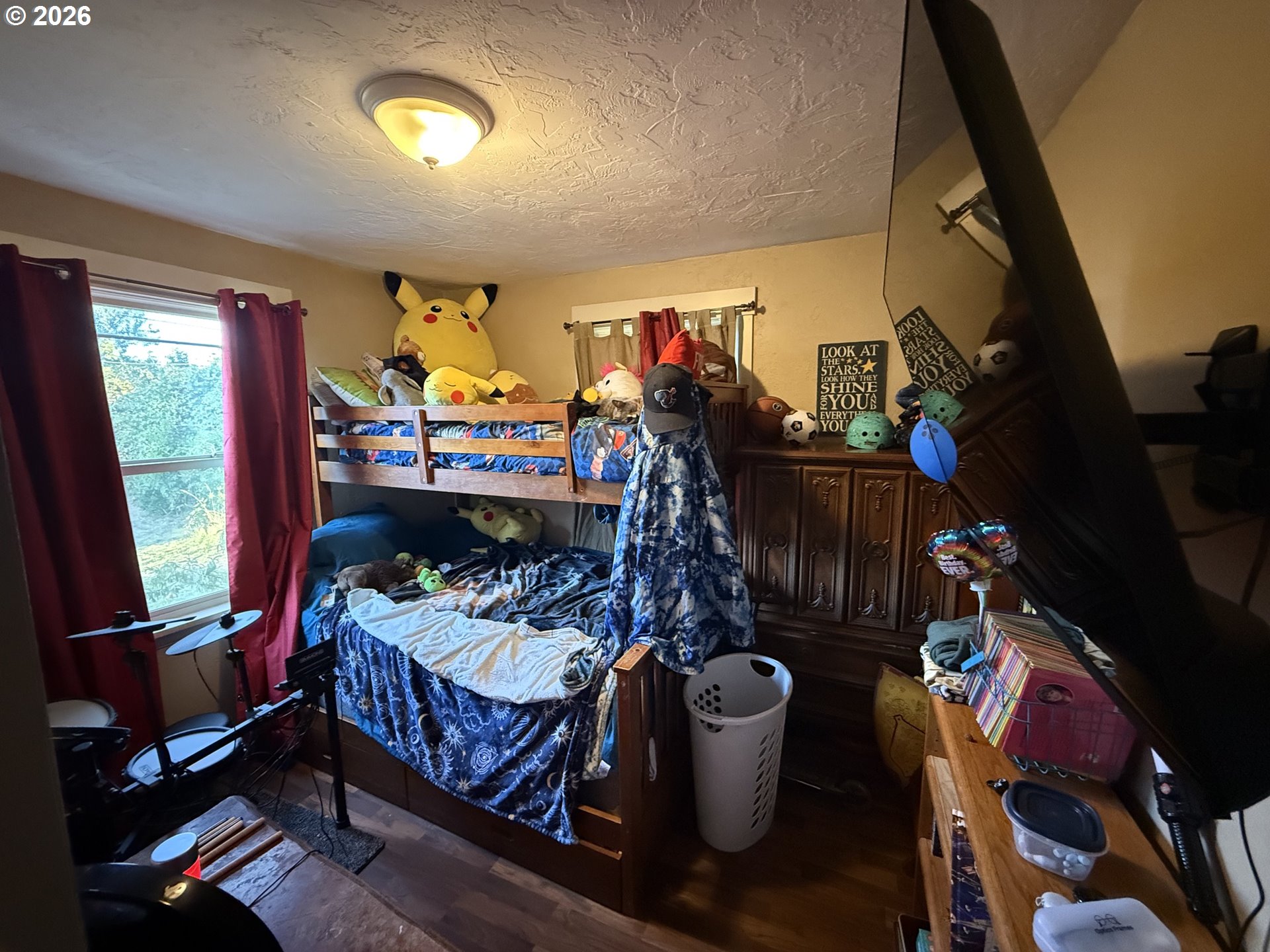 2460 E St Property Photo 18