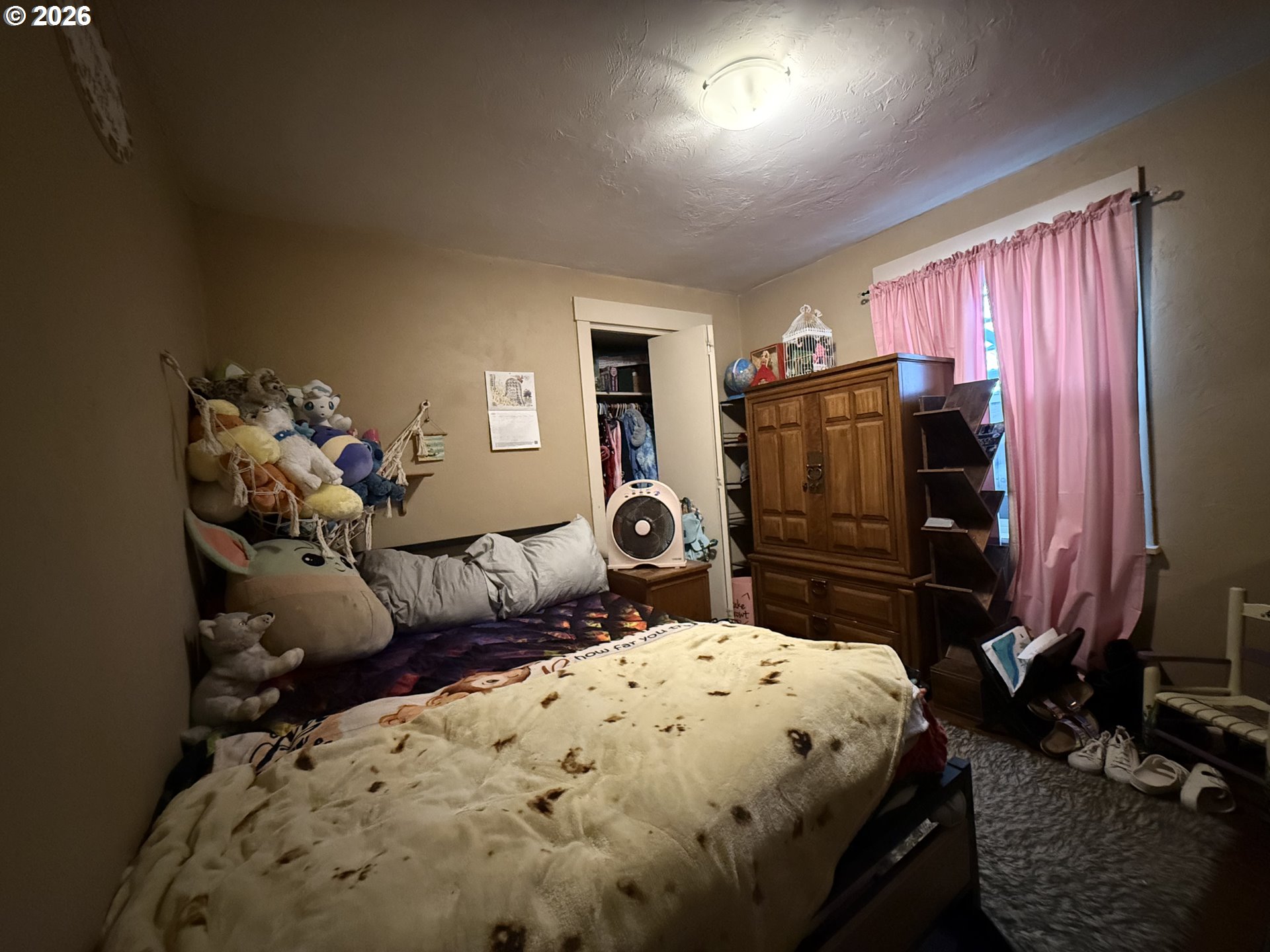 2460 E St Property Photo 21