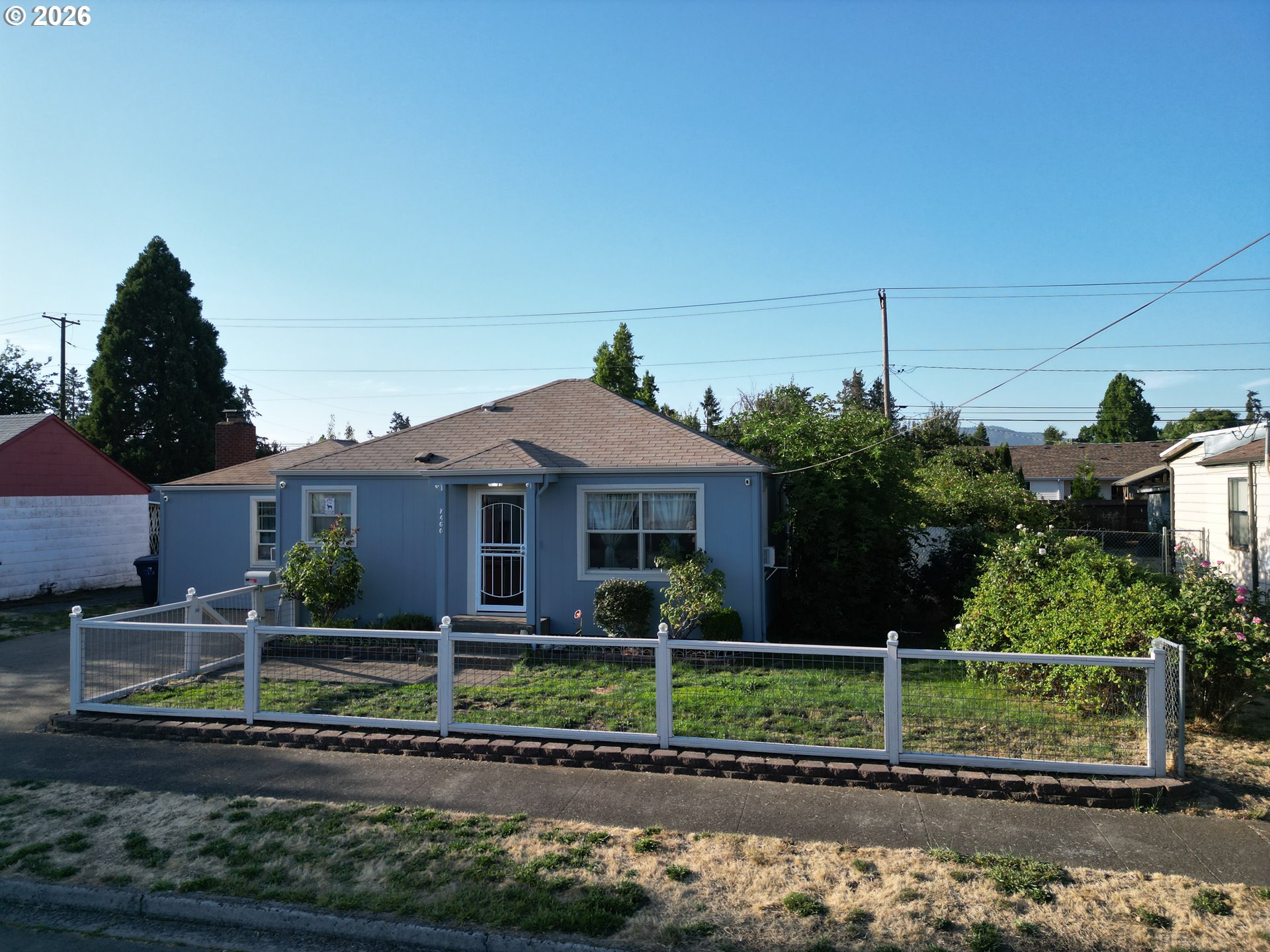 2460 E St Property Photo 32