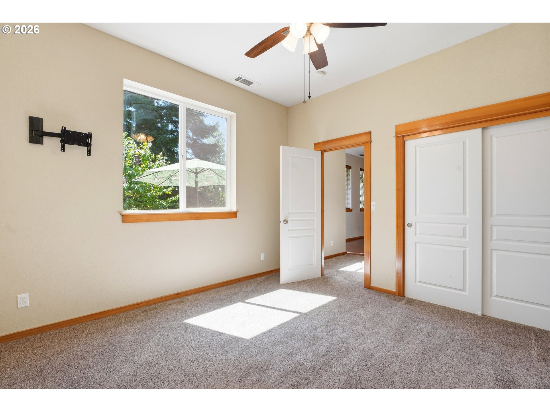 629 Se Roberts Ave Property Photo 22