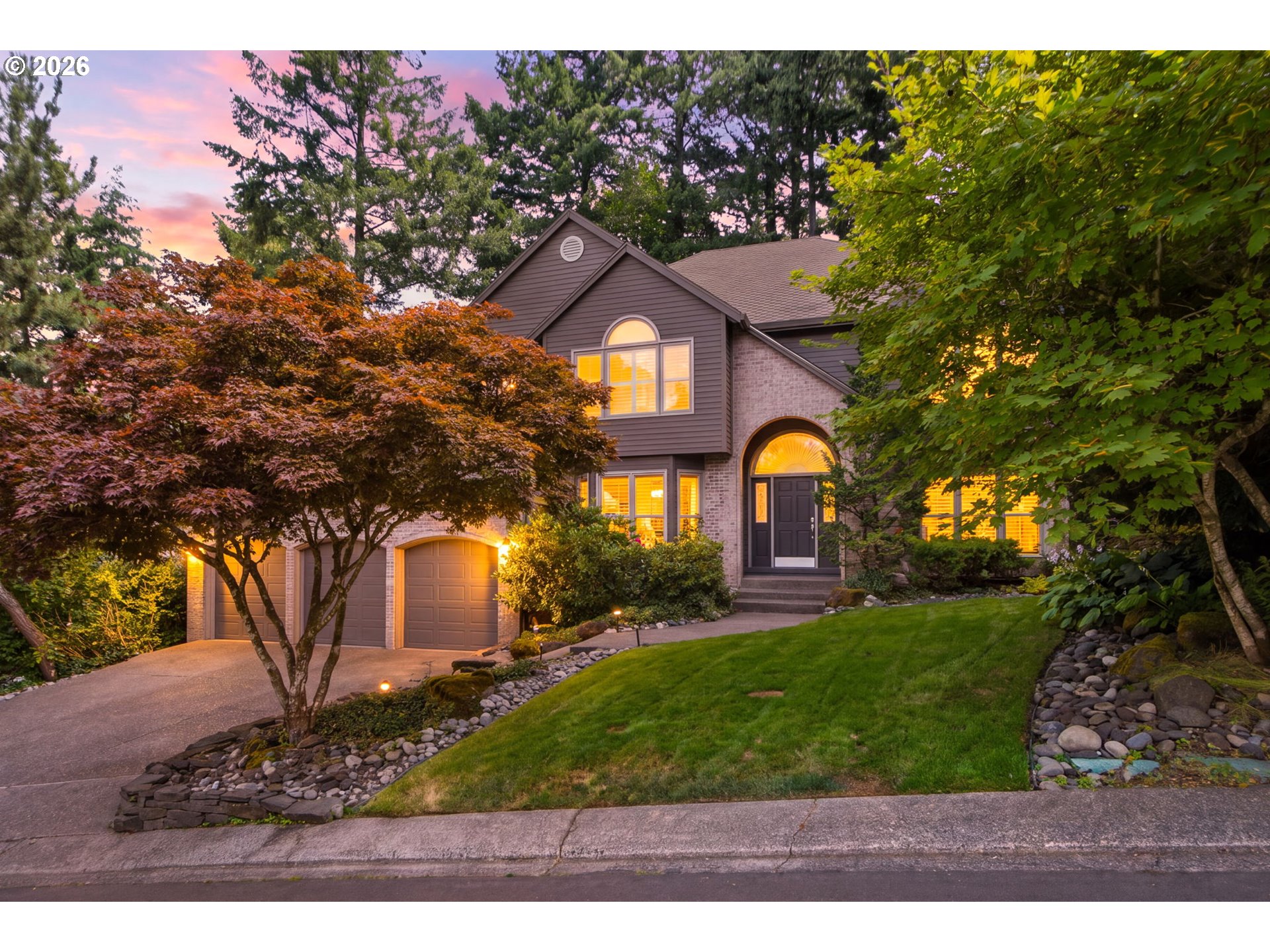 808 Sw Regency Ter Property Photo 1
