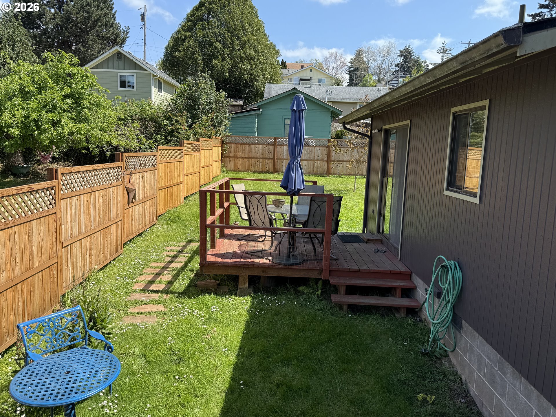 1005 Maple St Property Photo 28