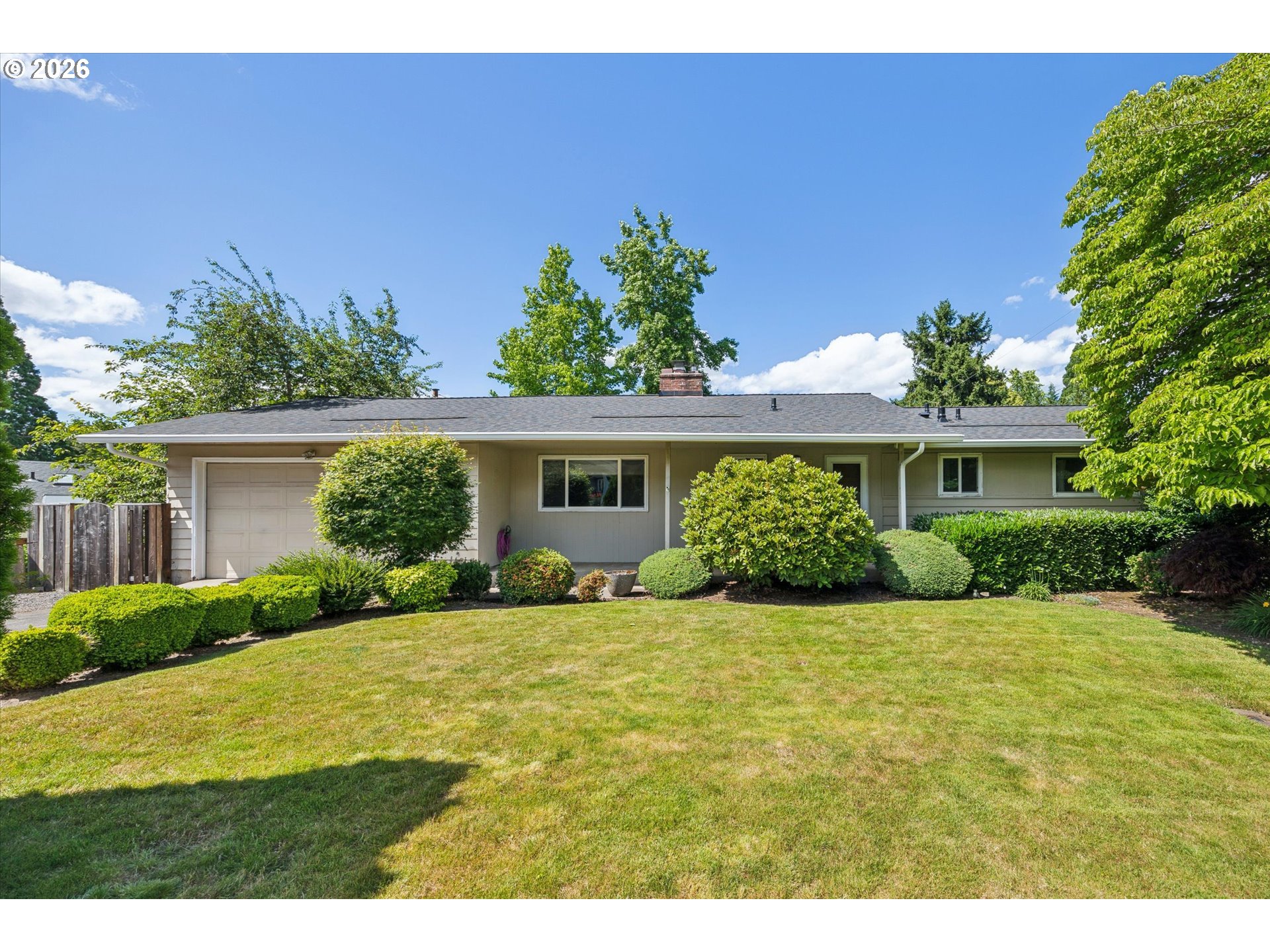 9285 SW WHITFORD LN Property Photo 1
