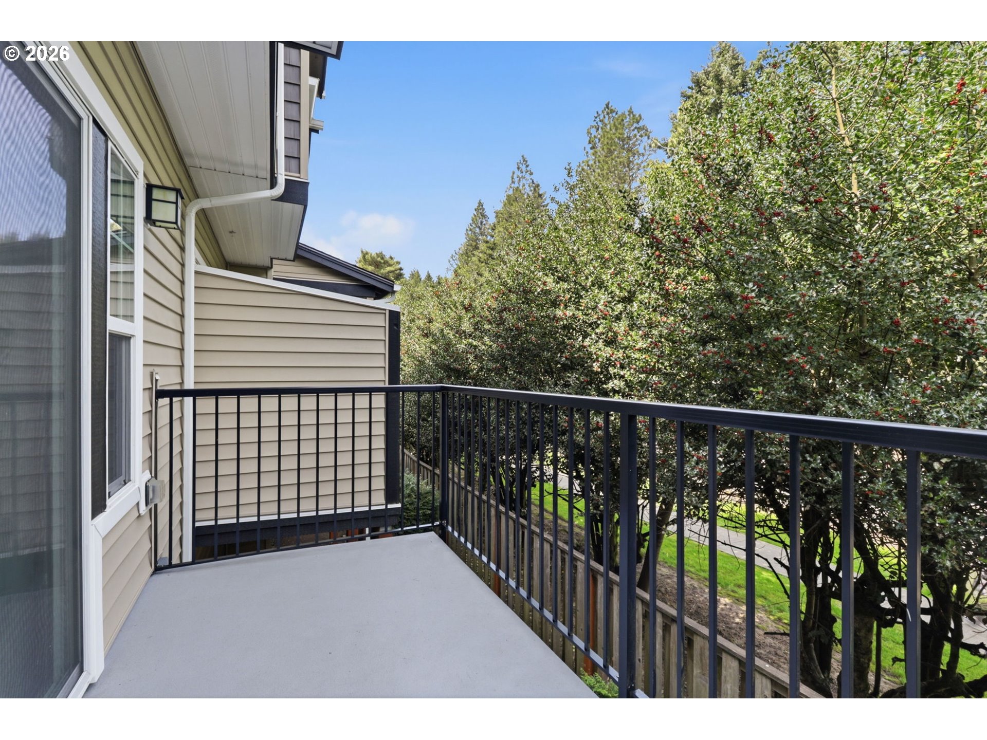 10525 Ne Cedar Falls Loop Property Photo 3
