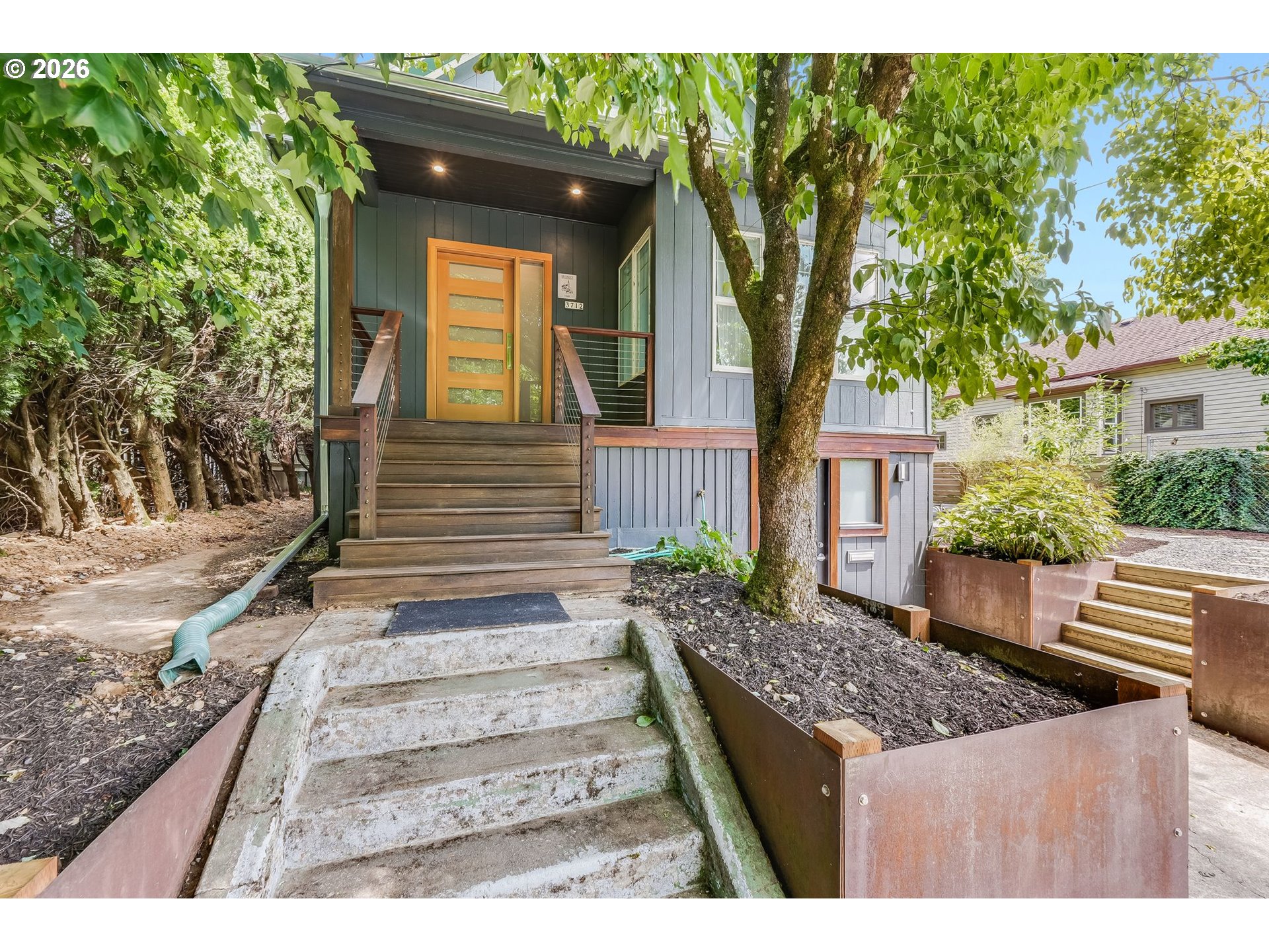 3712 Se 8th Ave Property Photo 1