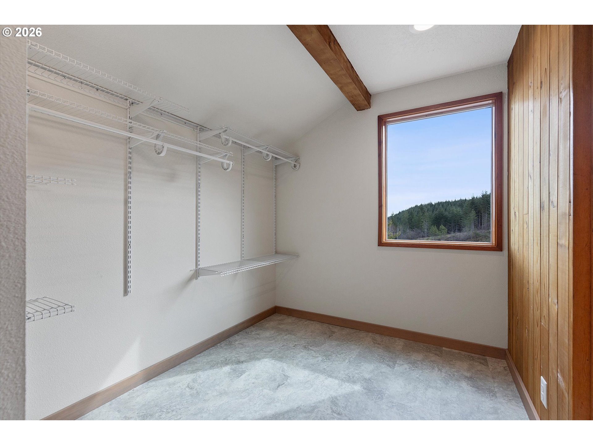 20750 Stone Rd Property Photo 26