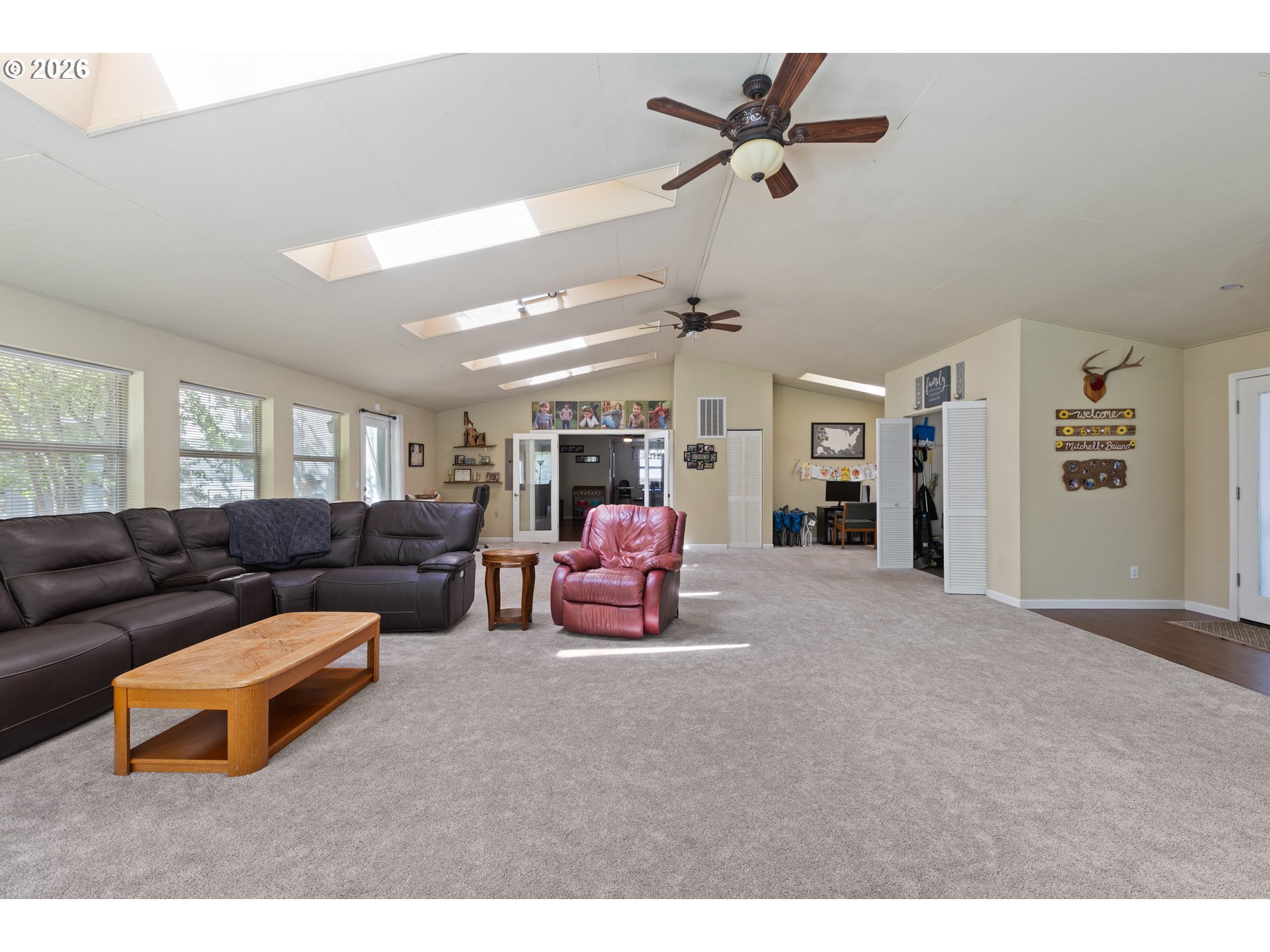 1293 Starveout Creek Rd Property Photo 16