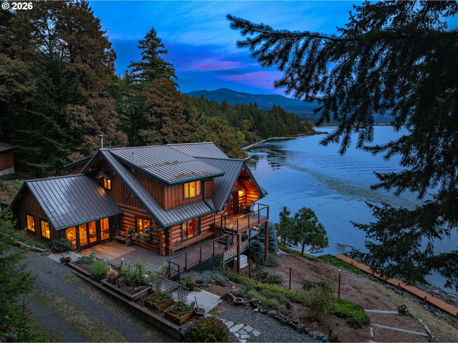 251 SPRAGUE LANDING RD