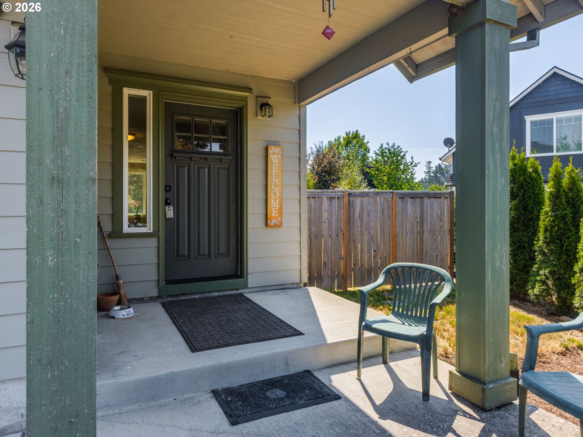 697 Se Millright Ct Property Photo 4